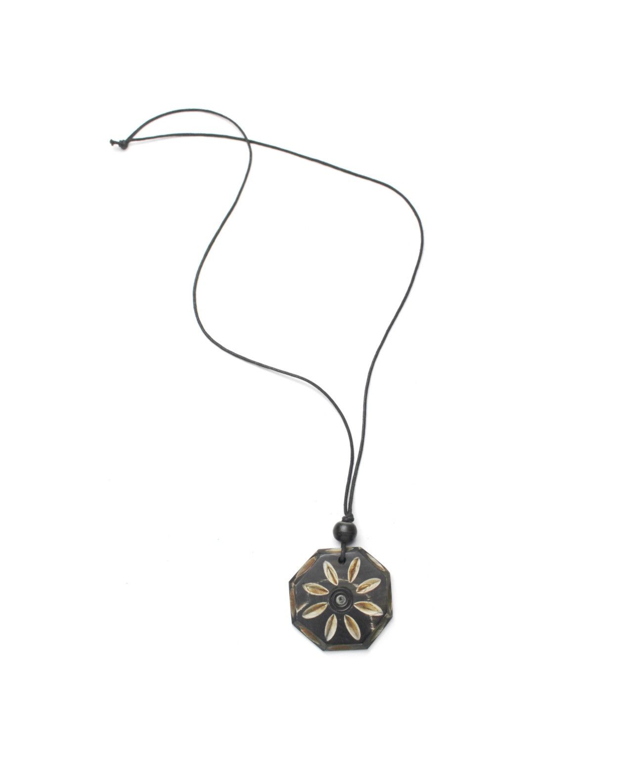 Vintage 2000S JAPANESE HAND-CARVED WOODEN OCTAGONAL FLOWER NECKLACE Size ONE SIZE - 1 Thumbnail