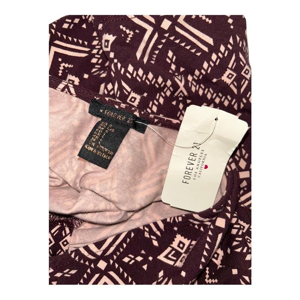 Forever 21 Forever 21 l NWT Aztec Print Fitted Tee Size Large Size L / US 10 / IT 46 - 7 Thumbnail