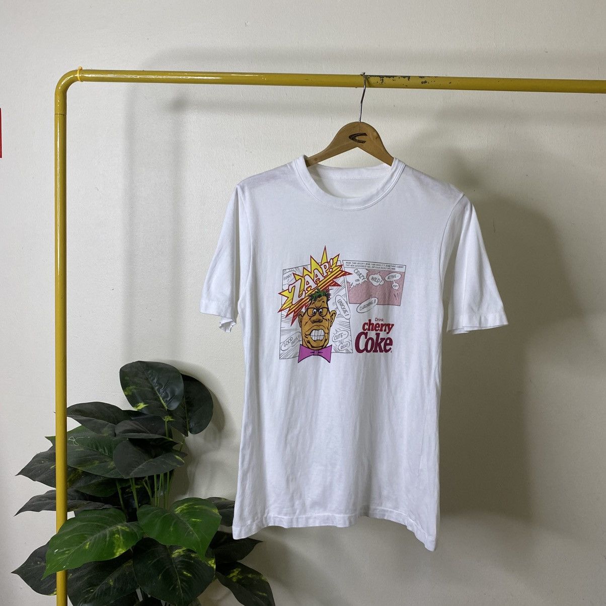Coca Cola Vintage 1980s Cherry Coke Promo T Shirt Size US S / EU 44-46 / 1 - 1 Thumbnail