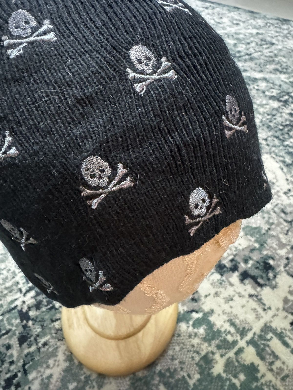 Vintage FULL SKULLS EMBROIDERED BEANIE HAT Size ONE SIZE - 5 Thumbnail