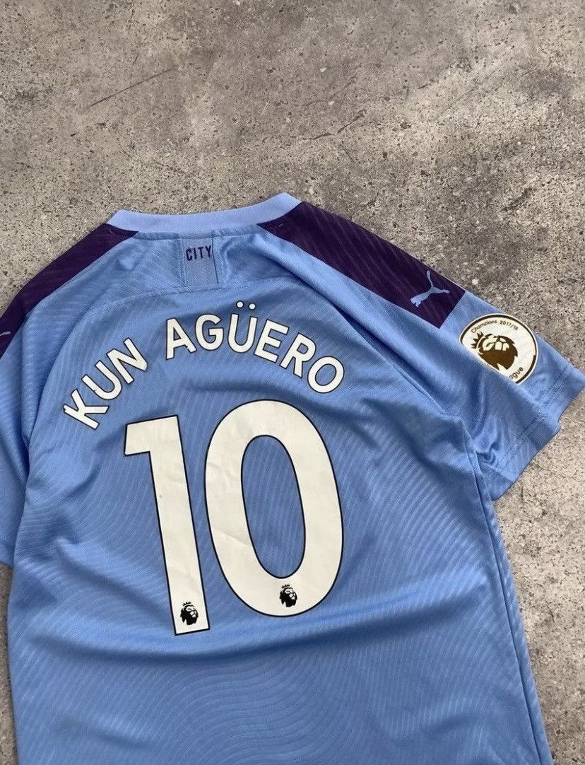 Puma Vintage Kun Aguero 10 Manchester City Jersey Soccer Size US L / EU 52-54 / 3 - 3 Thumbnail