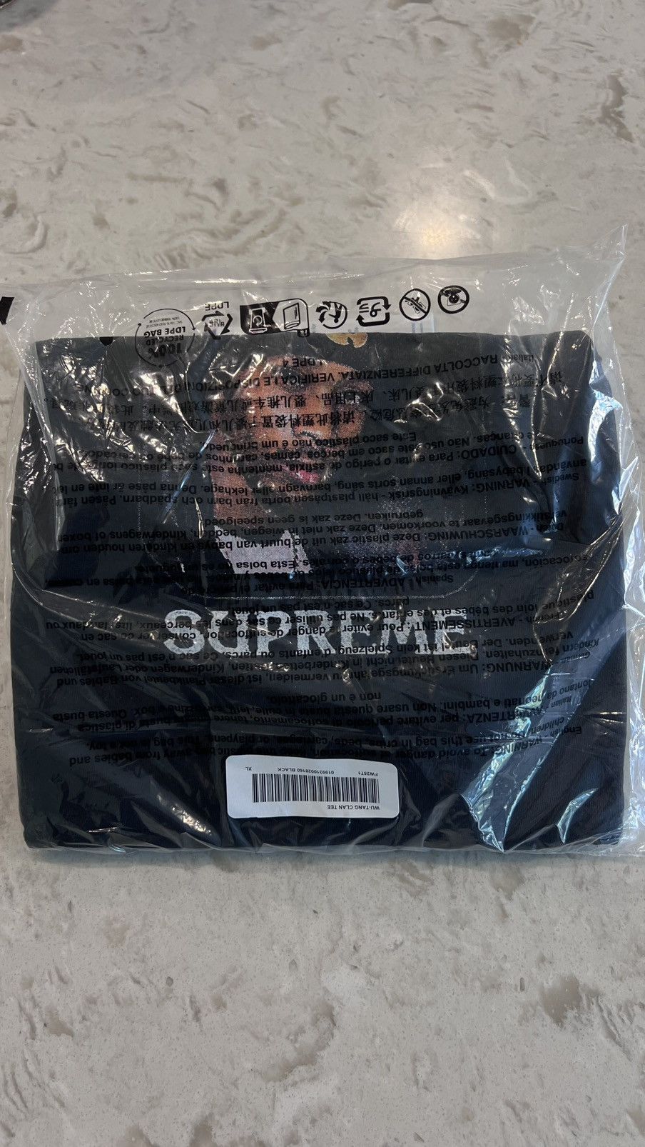 Supreme Supreme wu tang rza tee Size US L / EU 52-54 / 3 - 1 Thumbnail