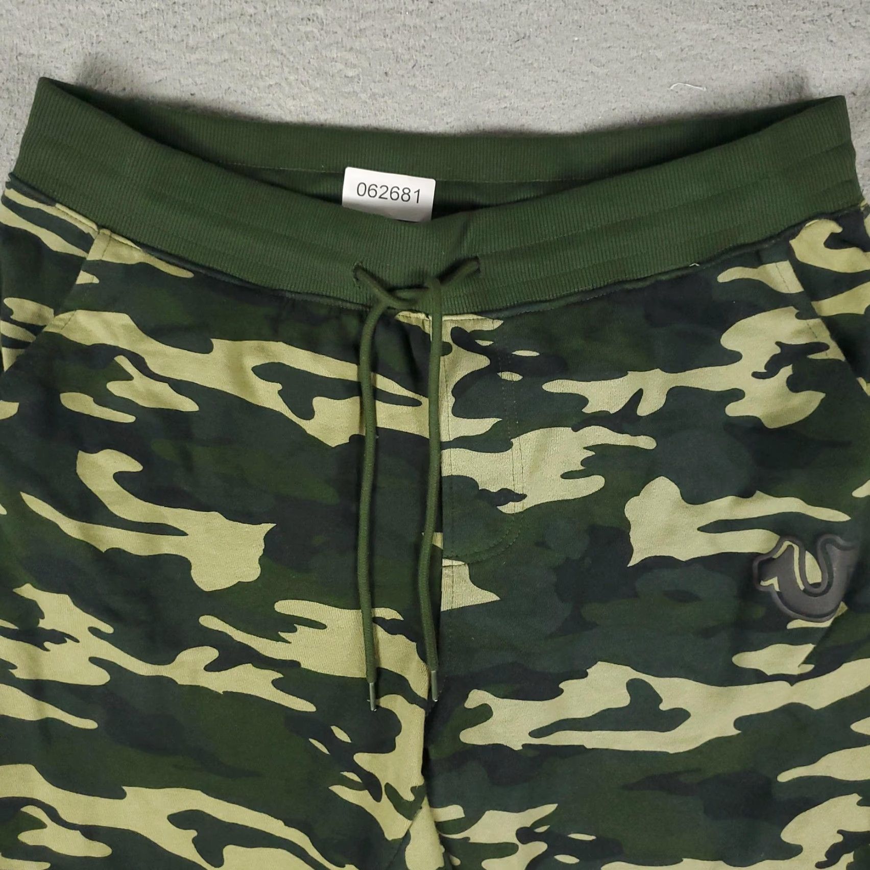 True Religion True Religion Pants Mens Large Green Camo Joggers Sweatpants Run Short Size US 33 - 2 Thumbnail