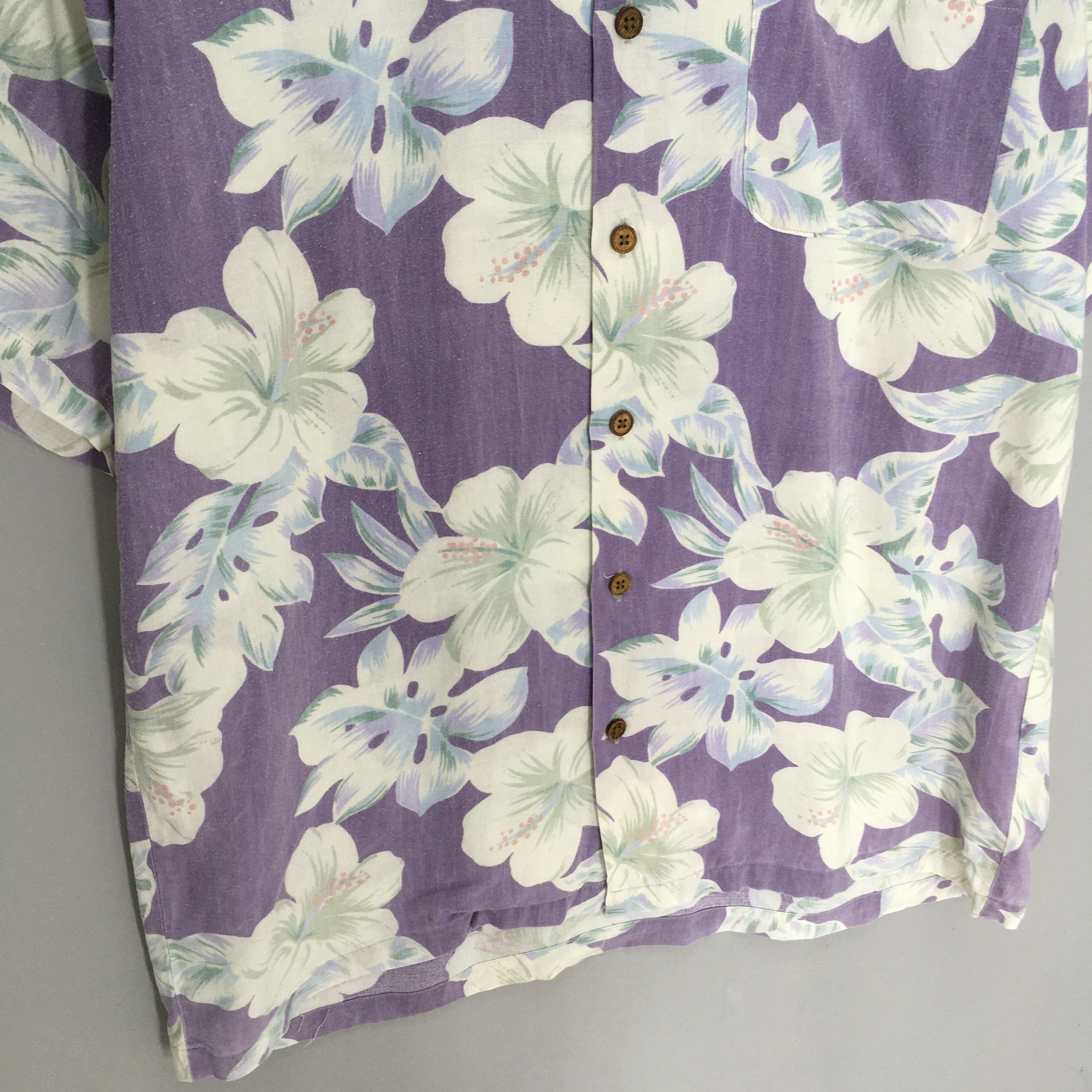 Vintage Vintage New York Biscuit Hawaiian Floral Rayon Shirt Medium Size US M / EU 48-50 / 2 - 4 Thumbnail