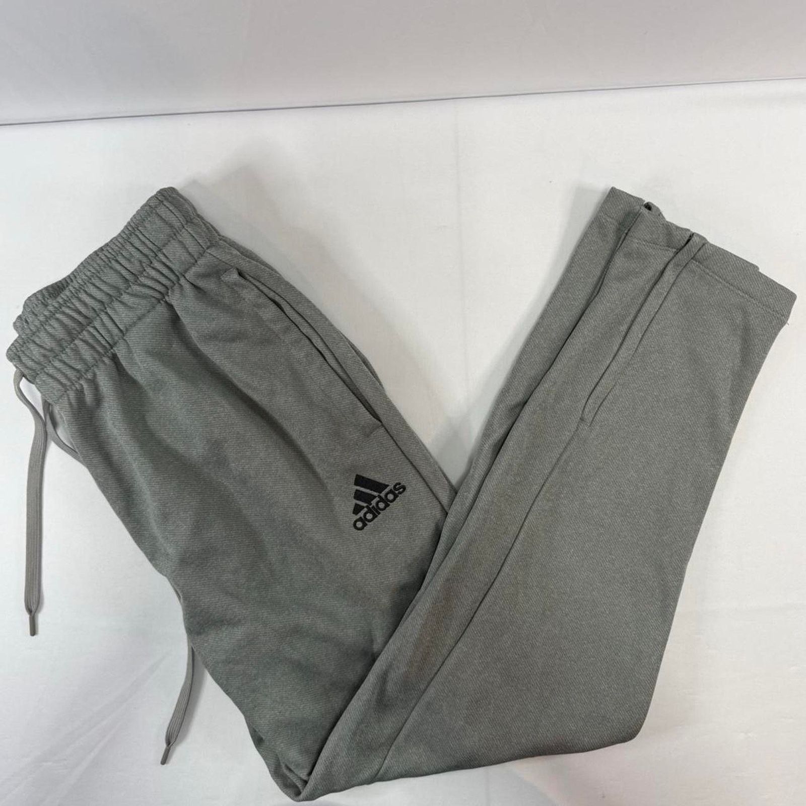 Adidas Adidas Grey Track Pants Sportswear Joggers Size Medium Size US 33 - 1 Thumbnail