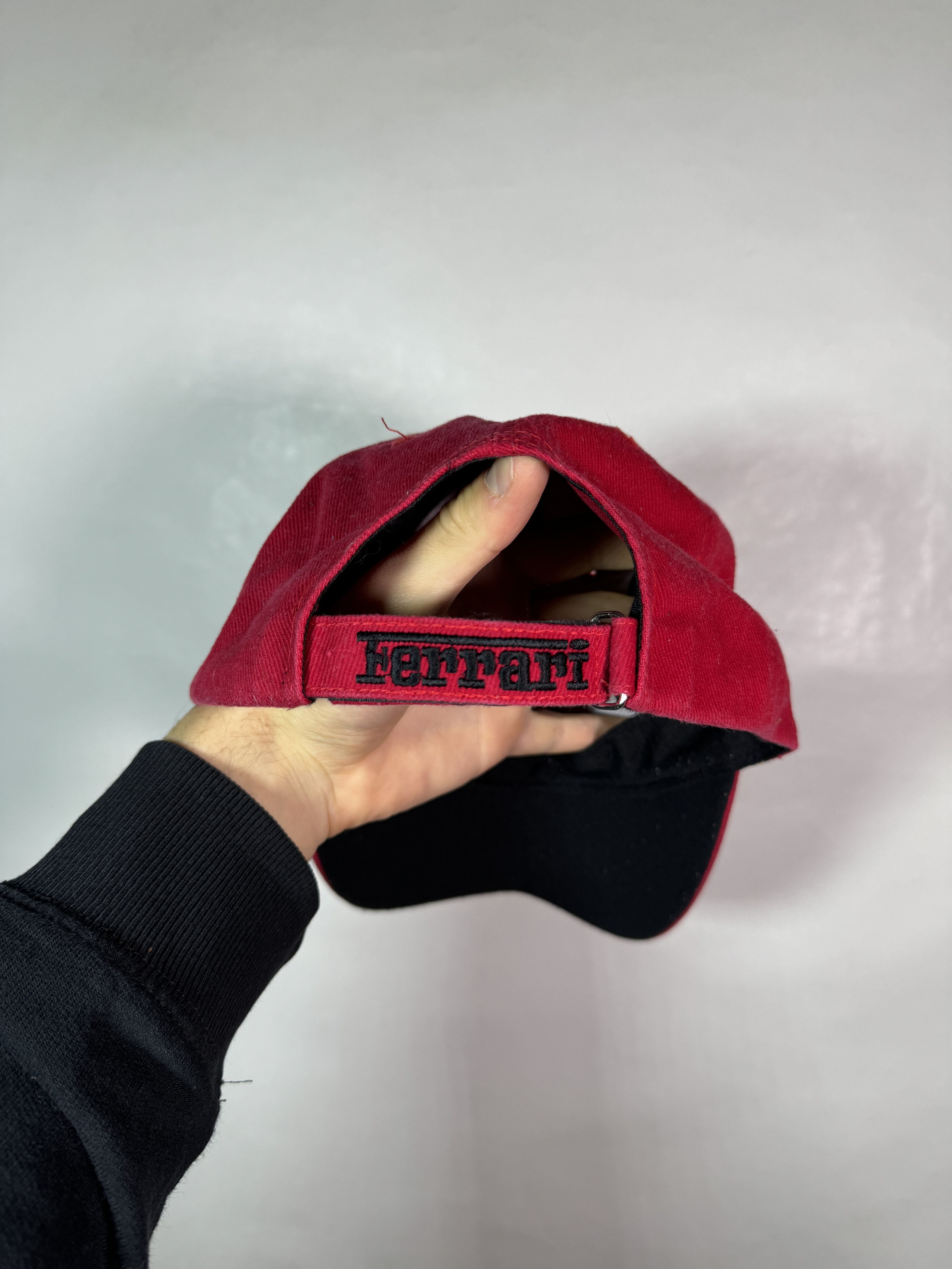 Ferrari × Vintage Vintage Ferrari Cap Retro F1 Racing Team Formula Automobile Size ONE SIZE - 3 Thumbnail