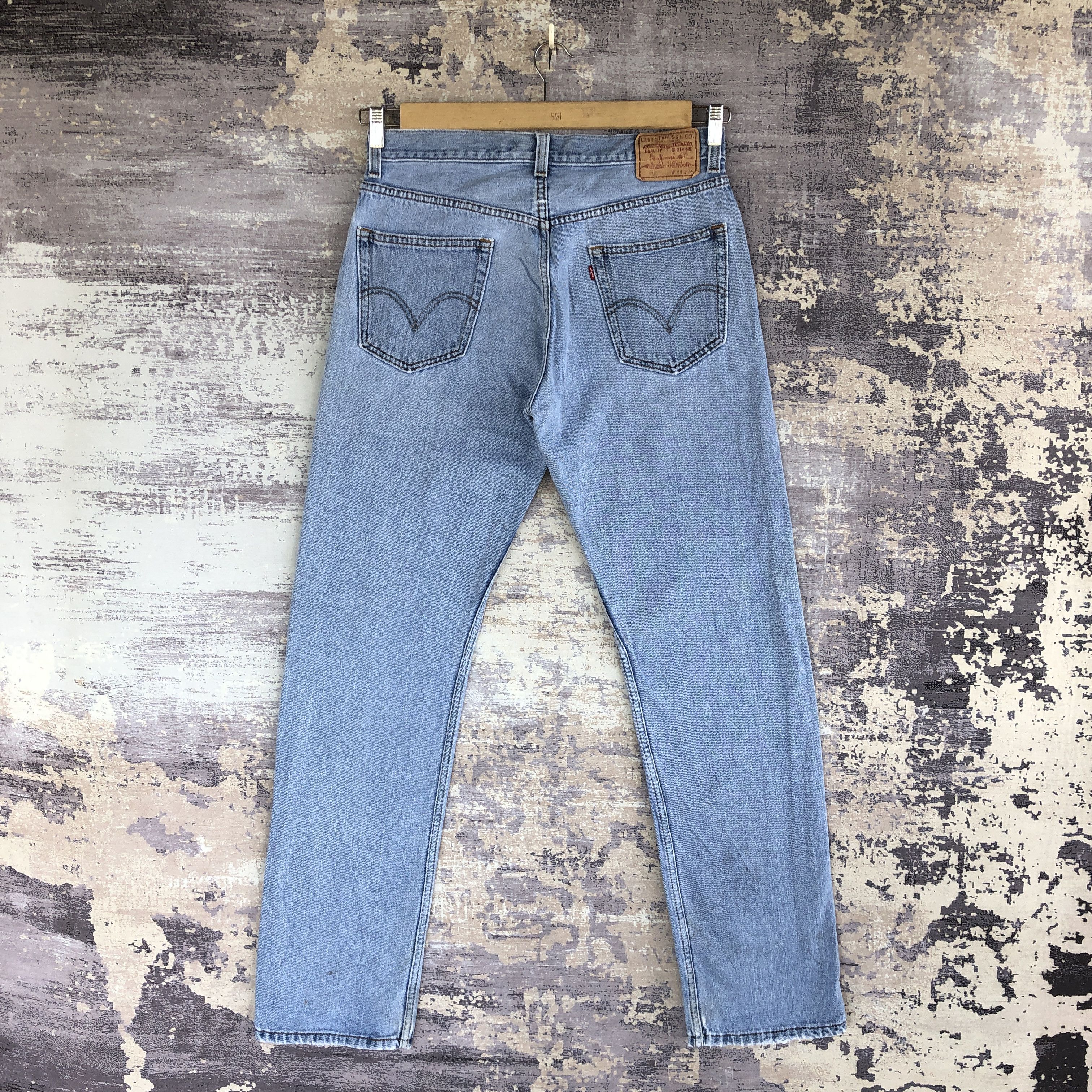 Levi's Vintage Levis 505 Faded Jeans Levi's Light Wash Denim Size US 34 / EU 50 - 3 Thumbnail