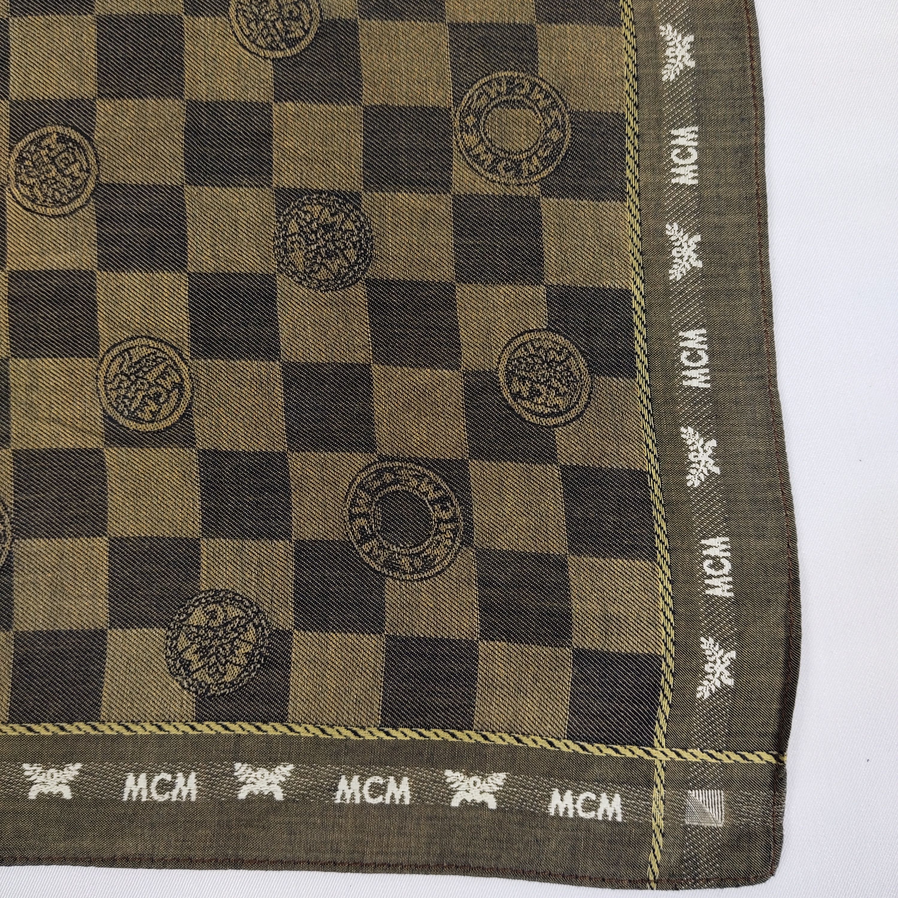 MCM × Vintage MCM Handkerchief / Neckerchief / Bandana FZ708 Size ONE SIZE - 5 Thumbnail