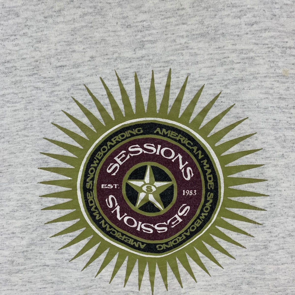 Vintage 90s SESSIONS Est. 1983 USA Skateboard Logo Shirt