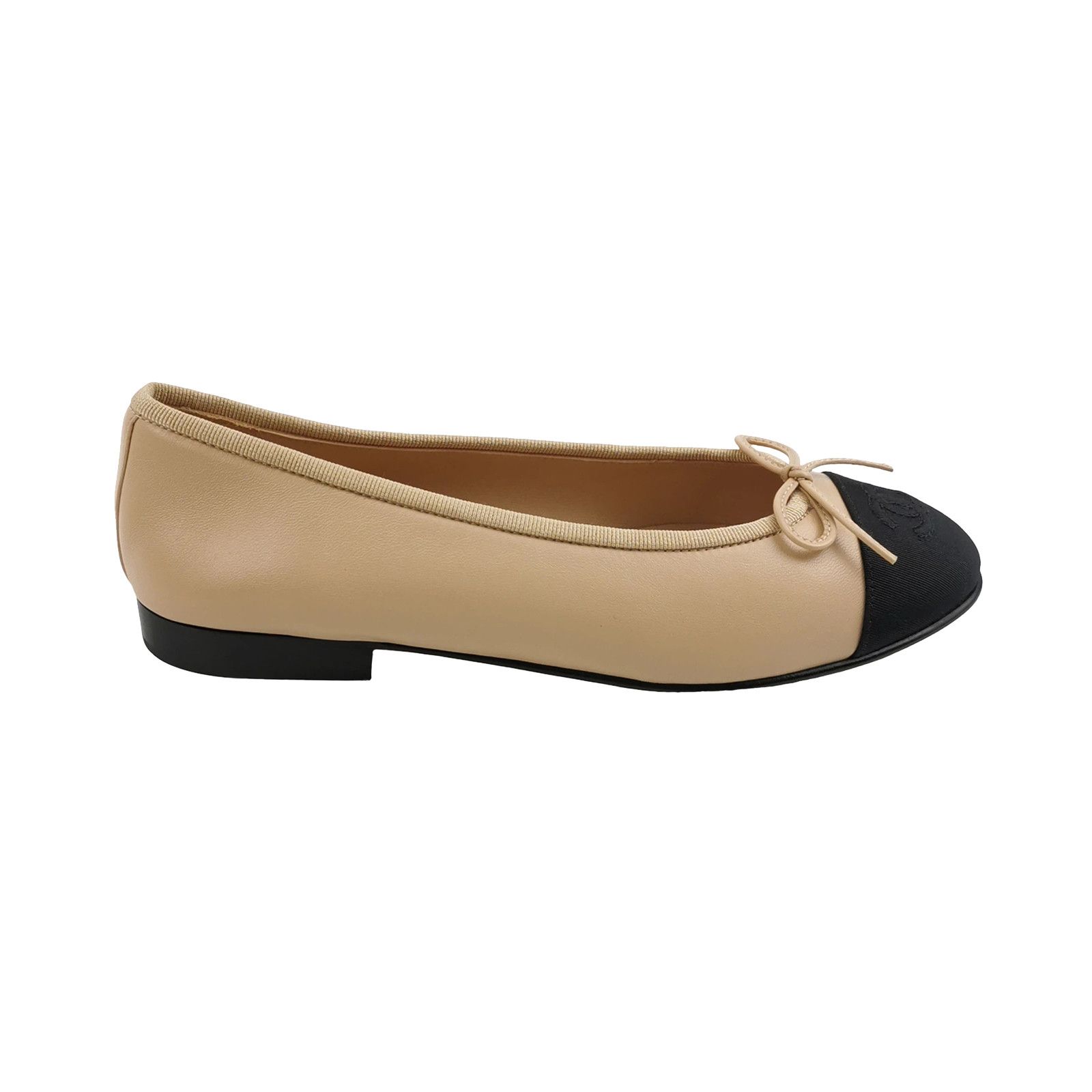 Chanel Chanel Women 5-5 Flats Size US 5.5 / IT 35.5 - 1 Thumbnail