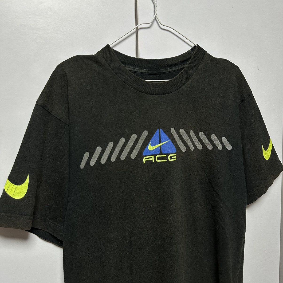 Nike ACG Nike ACG Vintage T-Shirts 90s Size US M / EU 48-50 / 2 - 2 Thumbnail