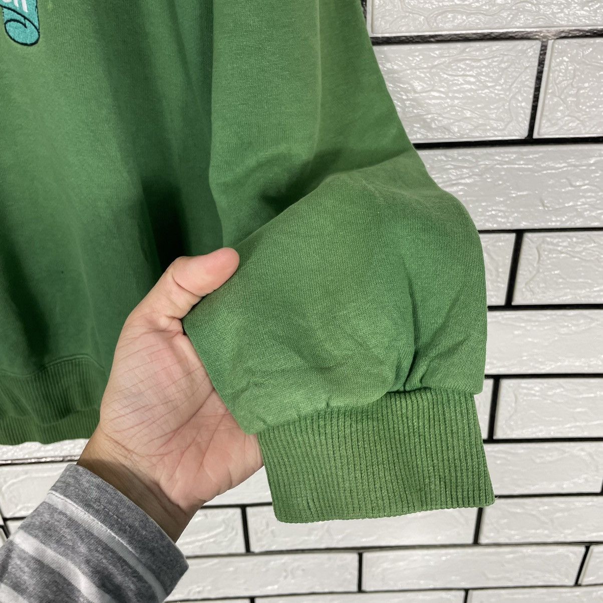 Other Vintage Huisten Bosch Big Logo Sweatshirt Size US L / EU 52-54 / 3 - 9 Thumbnail