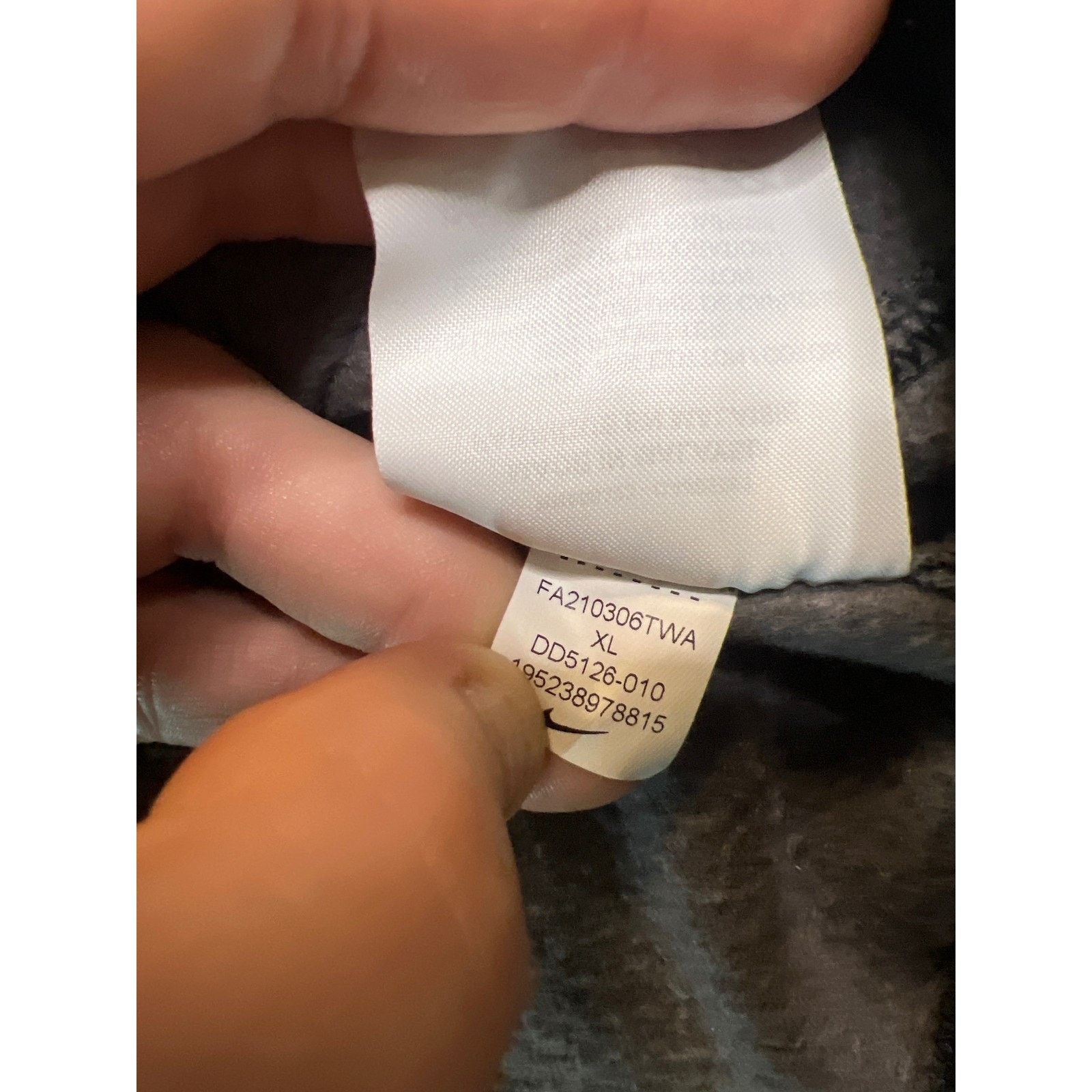 Nike Nike Mens XL Tiger Camo Hoodie Black Orange Sweatshirt Size US XL / EU 56 / 4 - 5 Thumbnail