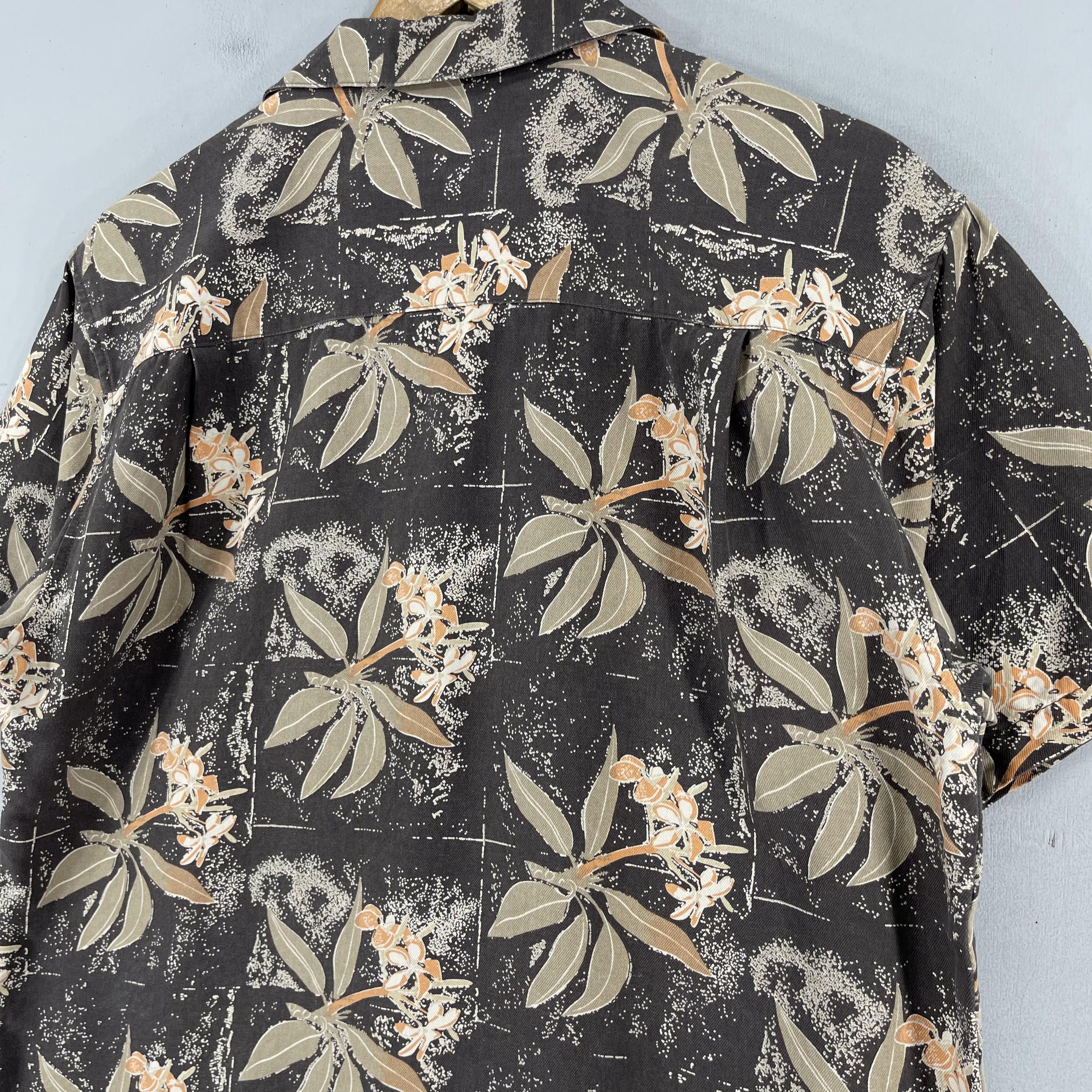 Japanese Brand Vintage Island Republic Hawaii Floral Jasmine Motive Shirt Size US M / EU 48-50 / 2 - 7 Thumbnail