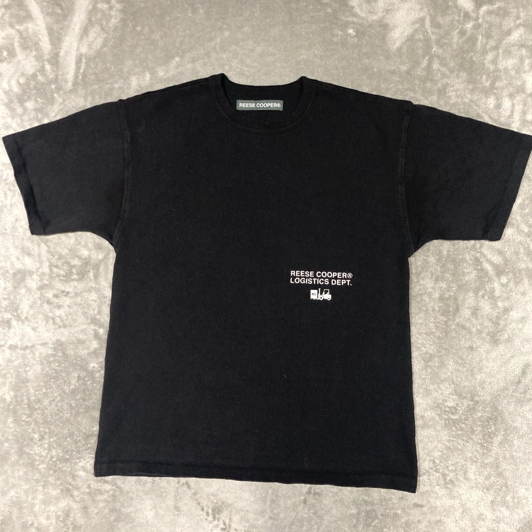 Reese Cooper Reese Cooper T Shirt Mens Medium Black Logistics Dept Short Sleeve Crewneck Size US M / EU 48-50 / 2 - 2 Thumbnail