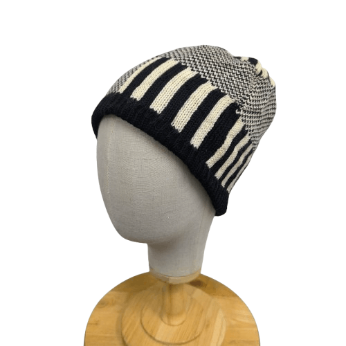 CA4LA 🪡 Japanese brand CA4LA art reversible pull on beanie hat Size ONE SIZE - 1 Thumbnail