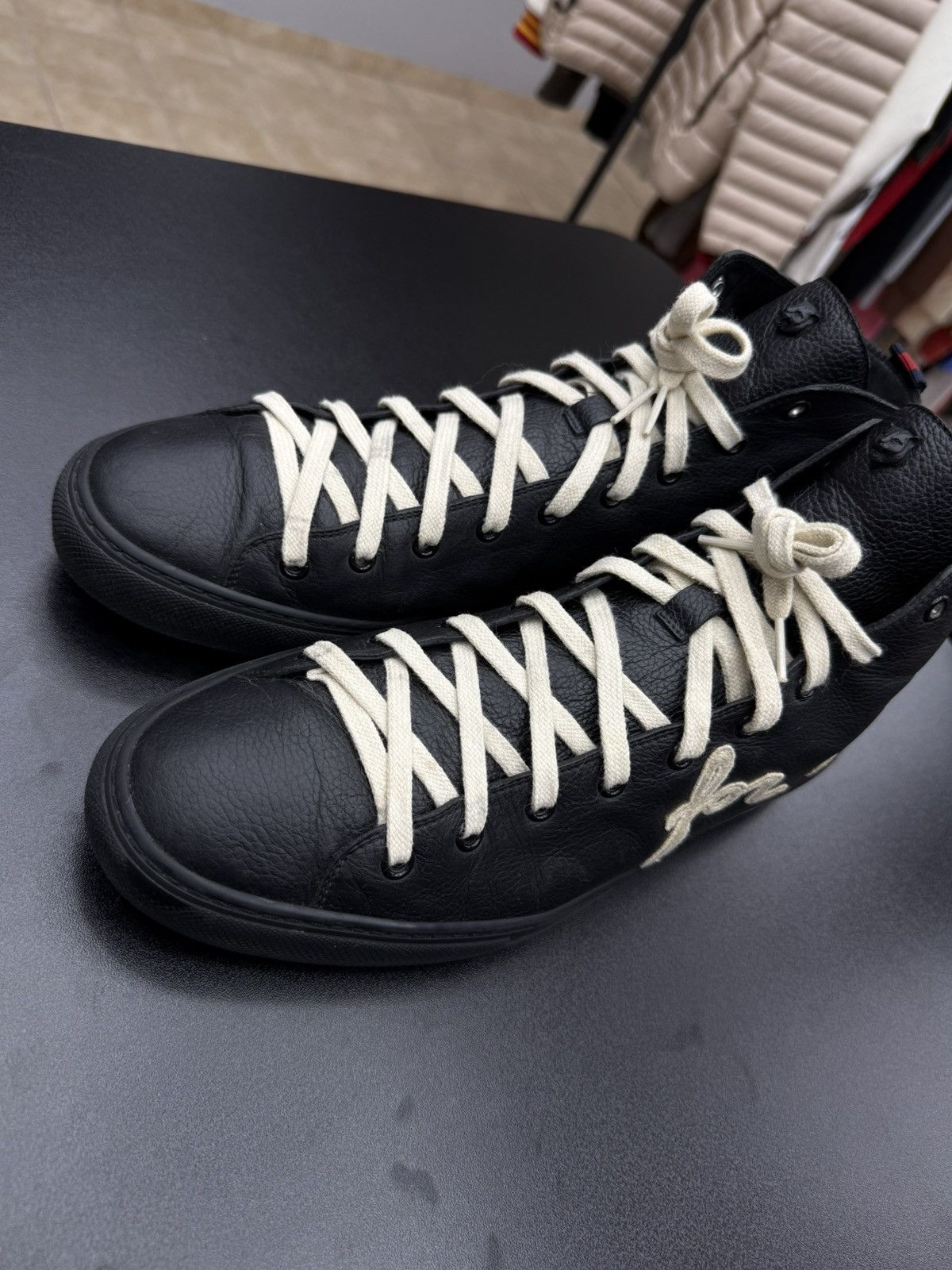 Gucci Gucci Men's Black Blind For Love Leather High Top Sneaker Size US 11 / EU 44 - 10 Thumbnail