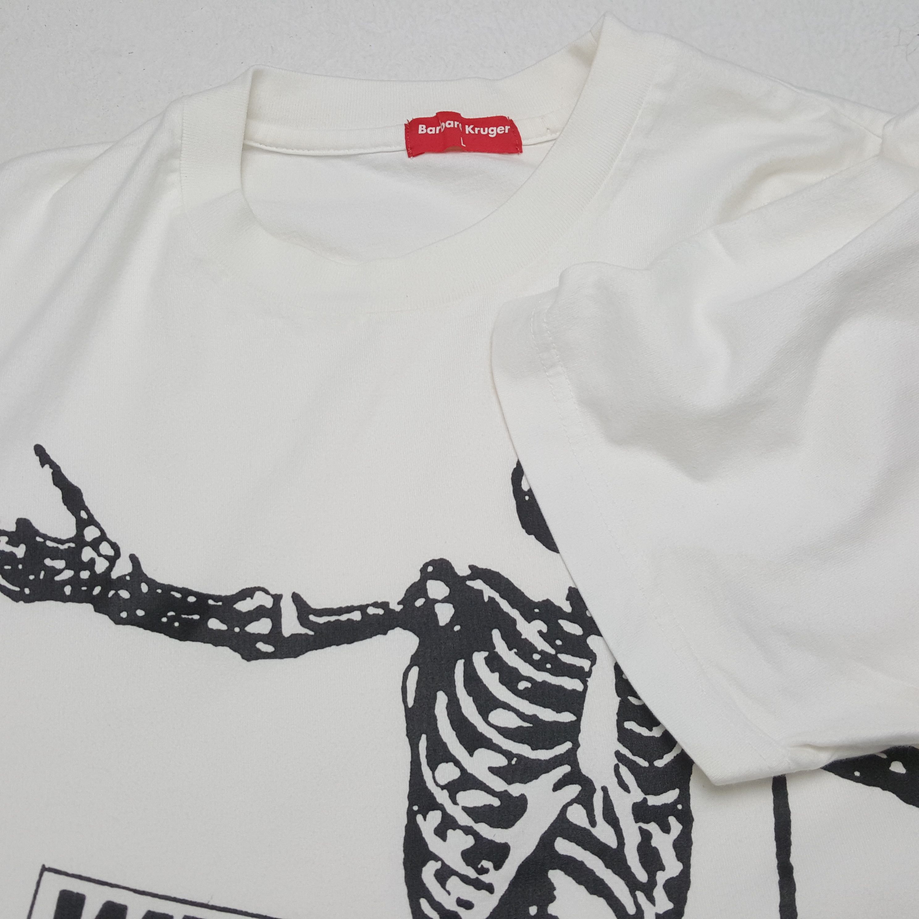 Barbara Kruger × Japanese Brand × Vintage BARBARA KRUGER X Japanese Brand Streetwear Art Tshirt Size US L / EU 52-54 / 3 - 6 Thumbnail