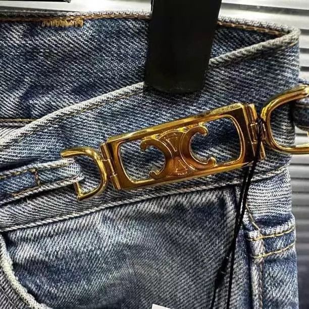 Celine Celine Distressed Triomphe Jeans 27 Size 27" / US 4 / IT 40 - 3 Thumbnail
