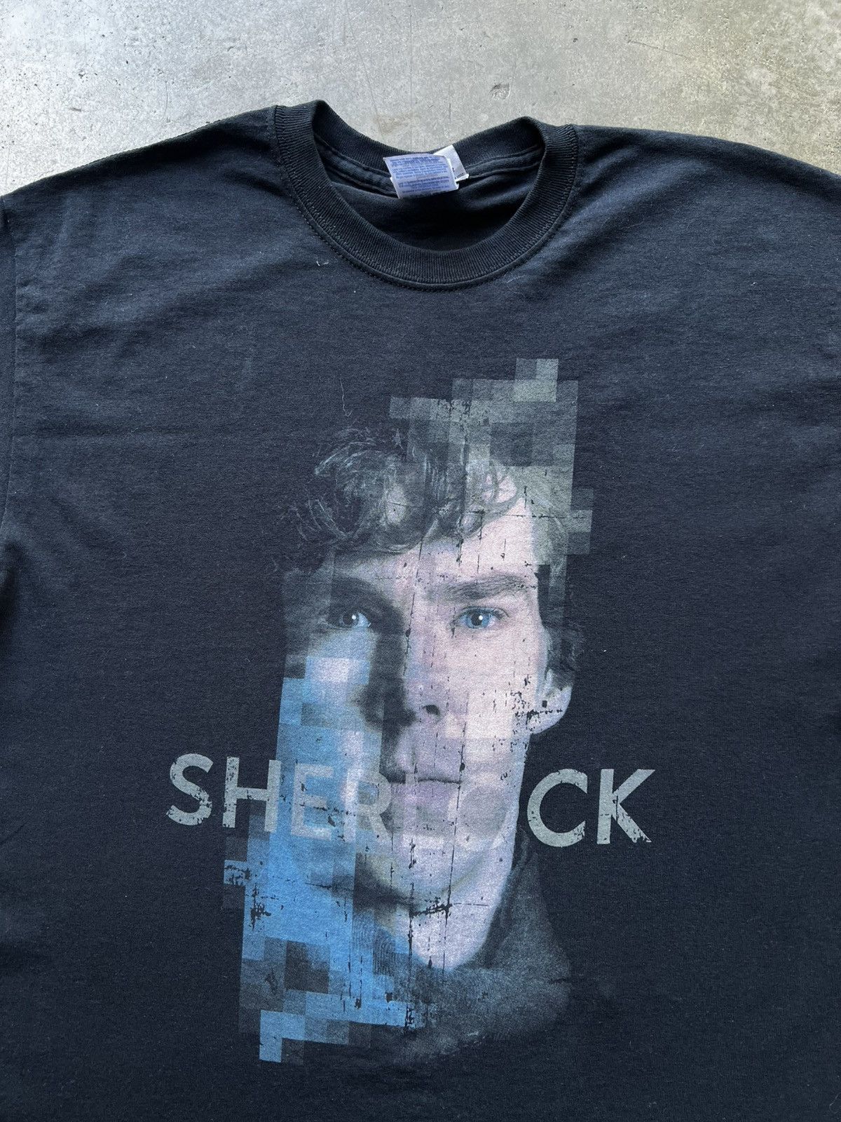 Vintage Rare 2012 Sherlock Holmes TV Series Promo Tee Shirt Size US M / EU 48-50 / 2 - 3 Thumbnail