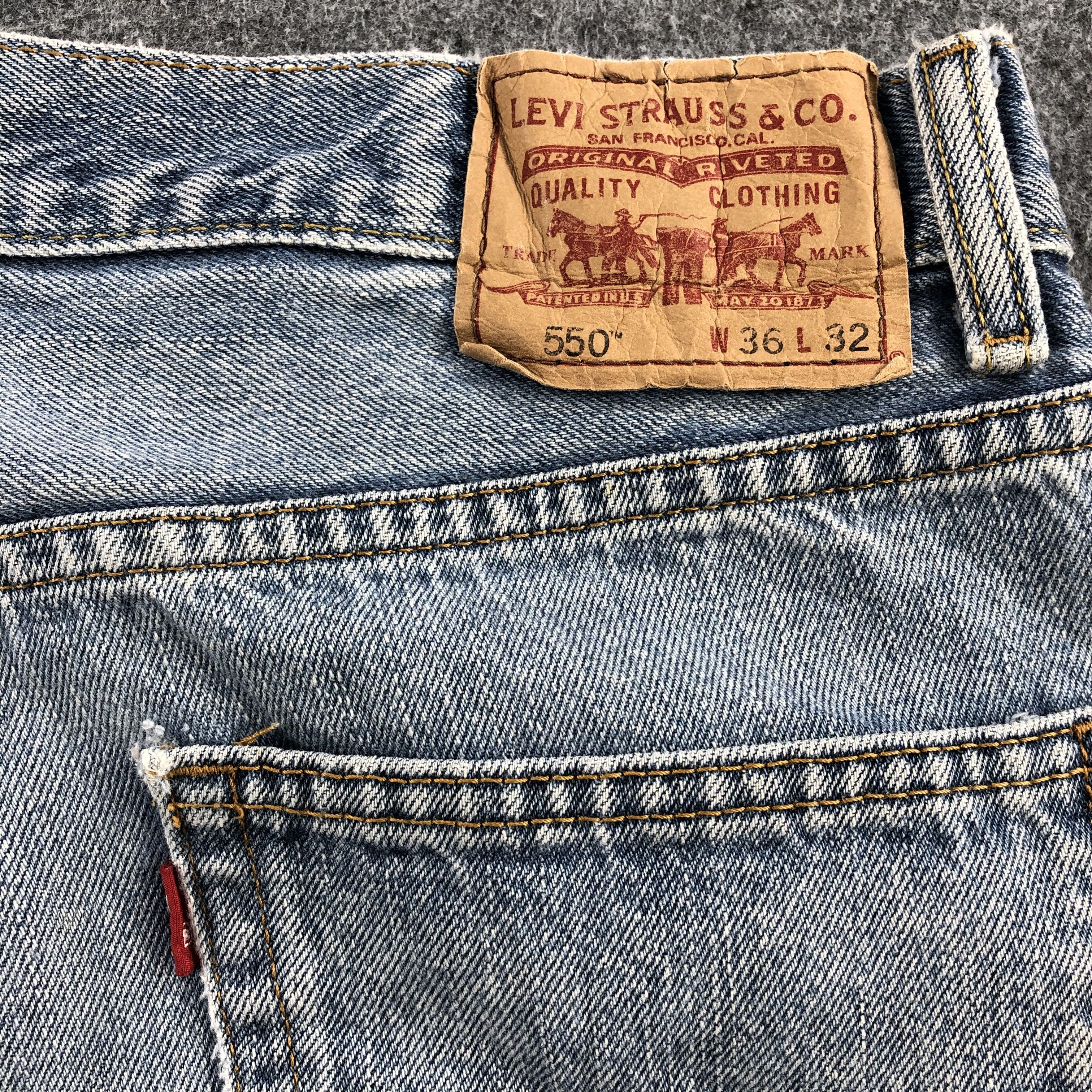Levi's Vintage Levis 550 Jeans Relaxed Fit Stone Wash Denim KJ553 Size US 35 - 5 Thumbnail