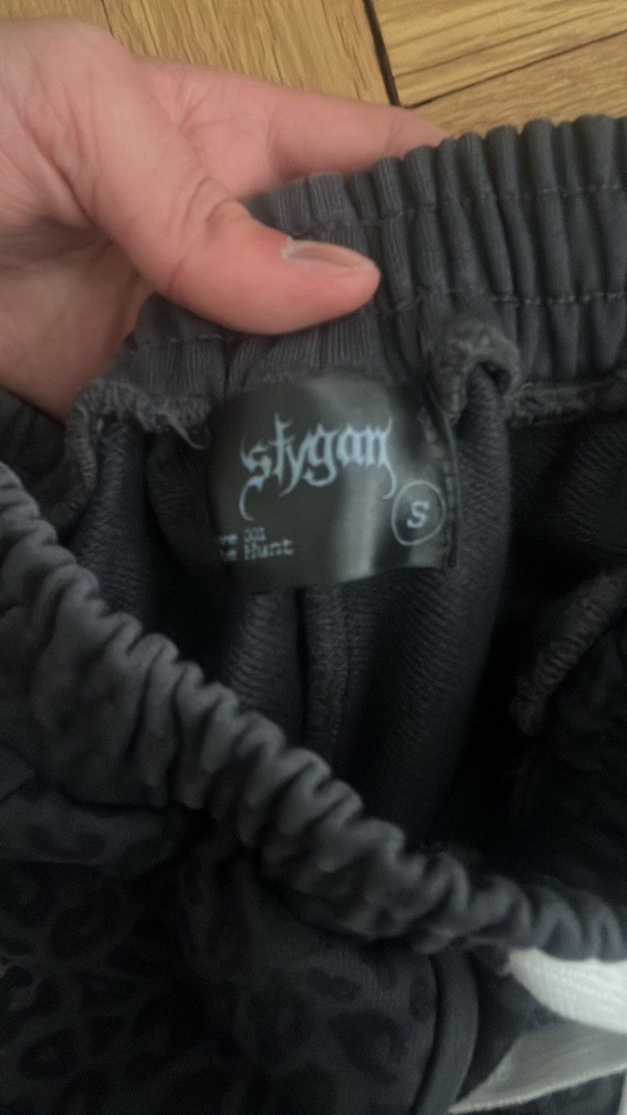 Other Black and Gray Cheetah Print Baggy Sweats Size US 28 / EU 44 - 2 Thumbnail
