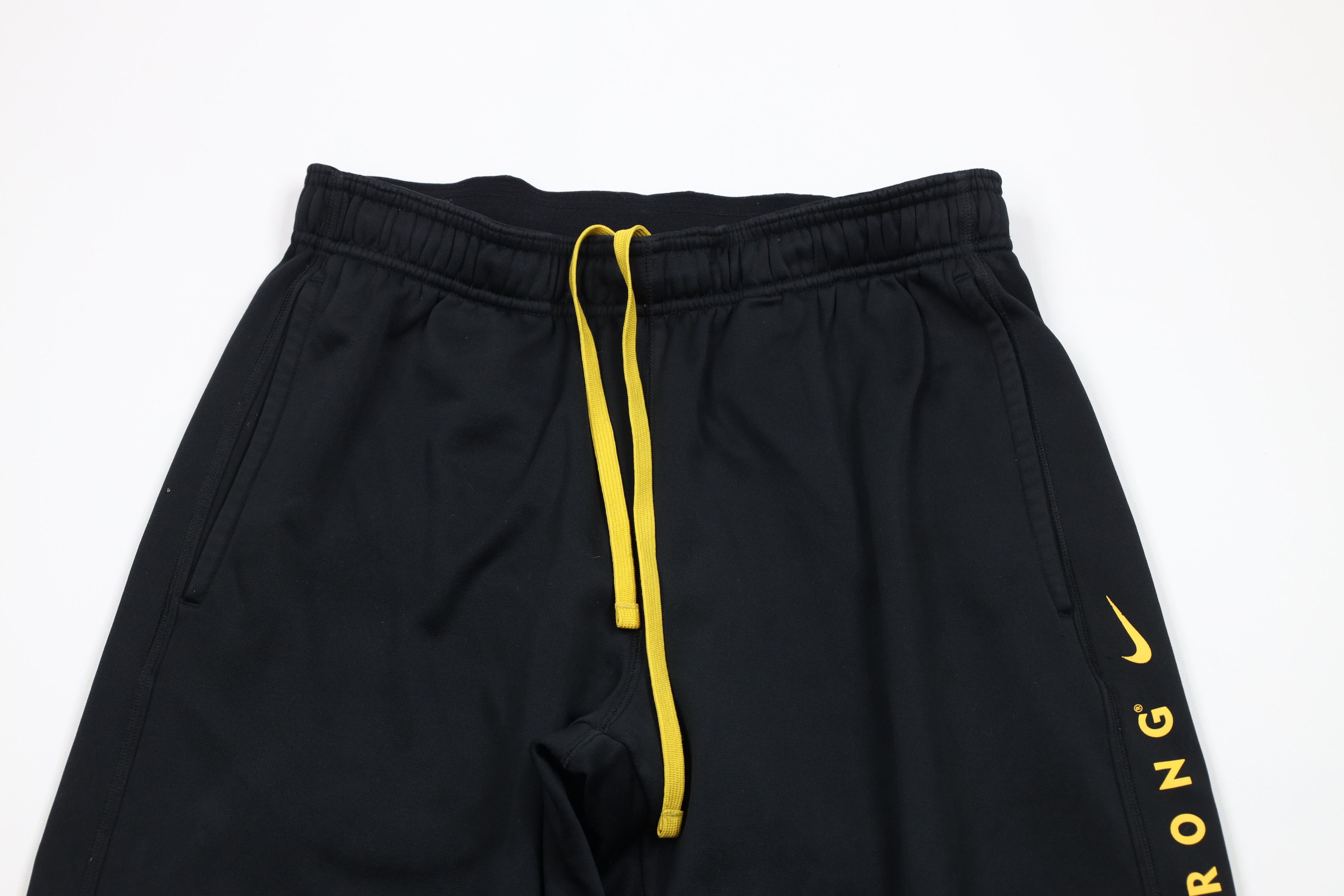 Nike × Vintage Vintage Nike Livestrong Armstrong Wide Leg Sweatpants Pants Size US 34 / EU 50 - 2 Thumbnail