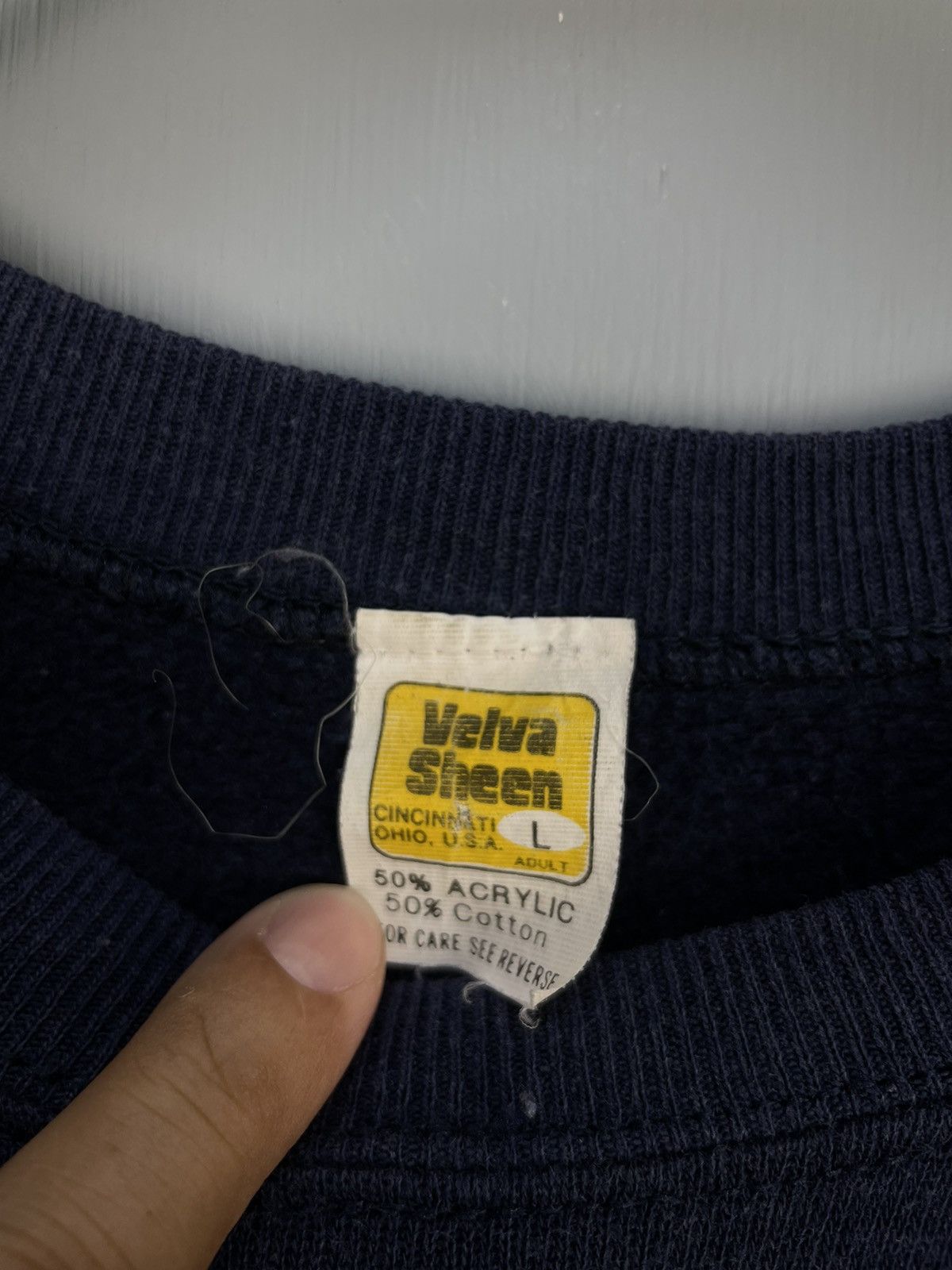 Vintage Vintage 70s NAVY sweatshirt Size US L / EU 52-54 / 3 - 5 Thumbnail
