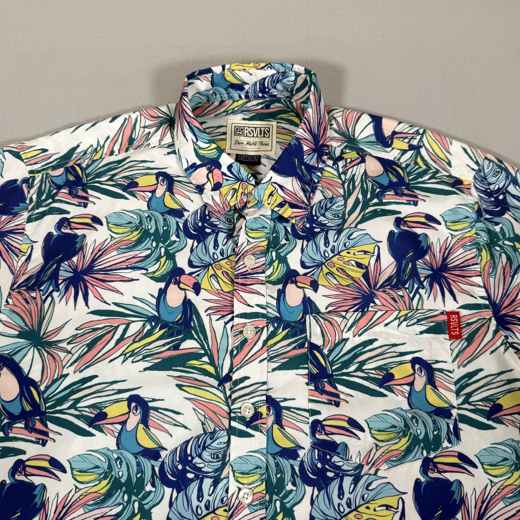 ALOHAS RSVLTS Shirt Mens Medium Multicolor Toucan Tropical Hawaiian Button Up Aloha Size US M / EU 48-50 / 2 - 2 Thumbnail