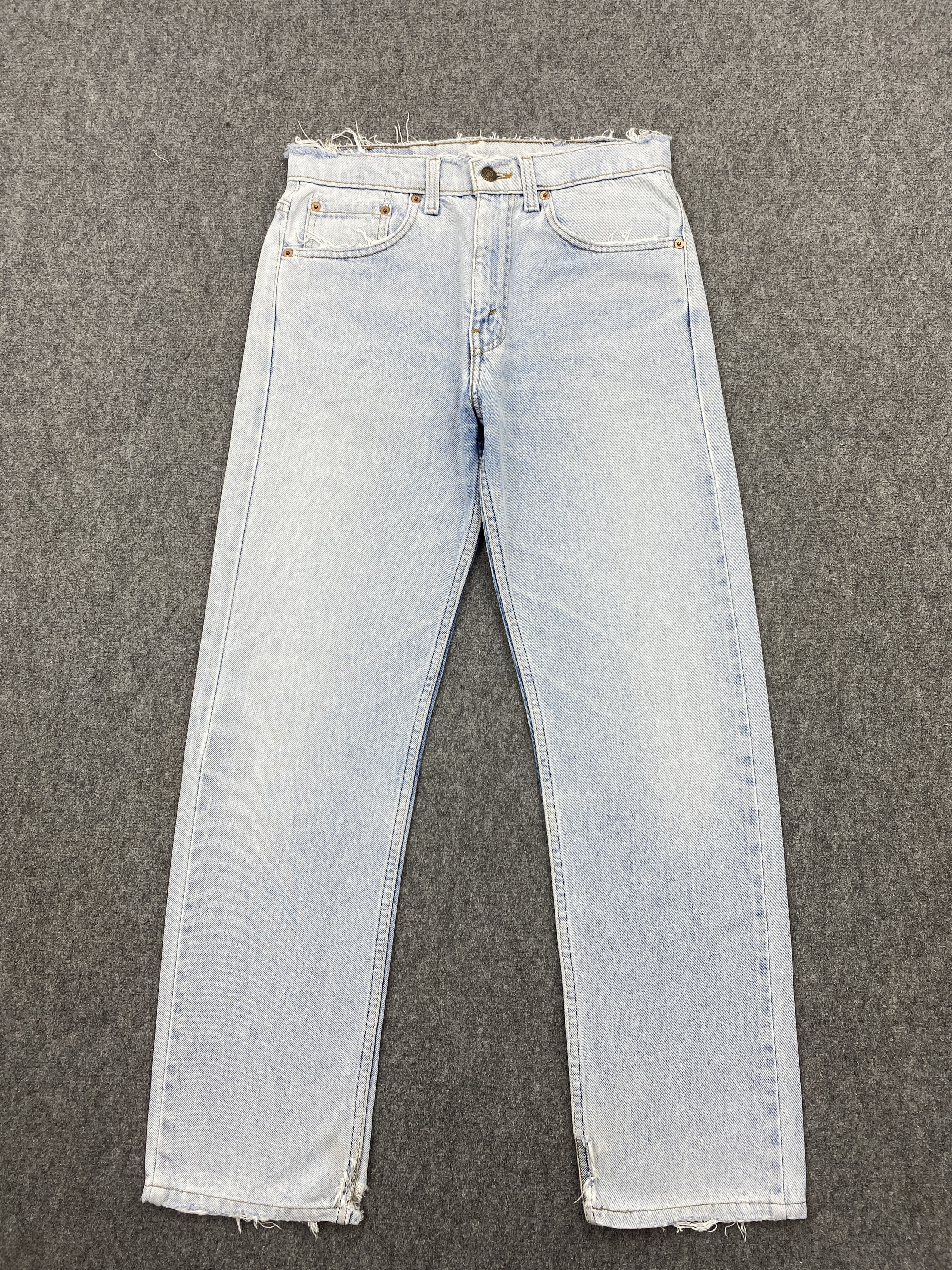 Levi's × Vintage Vintage 90s Levis 505 Light Blue Washed Denim Jeans Size US 31 - 1 Thumbnail