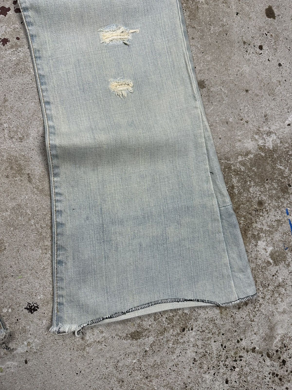 Dolce & Gabbana Vintage 2000s Dolce & Gabbana Flare Distressed Denim Pants Size 32" / US 10 / IT 46 - 4 Thumbnail