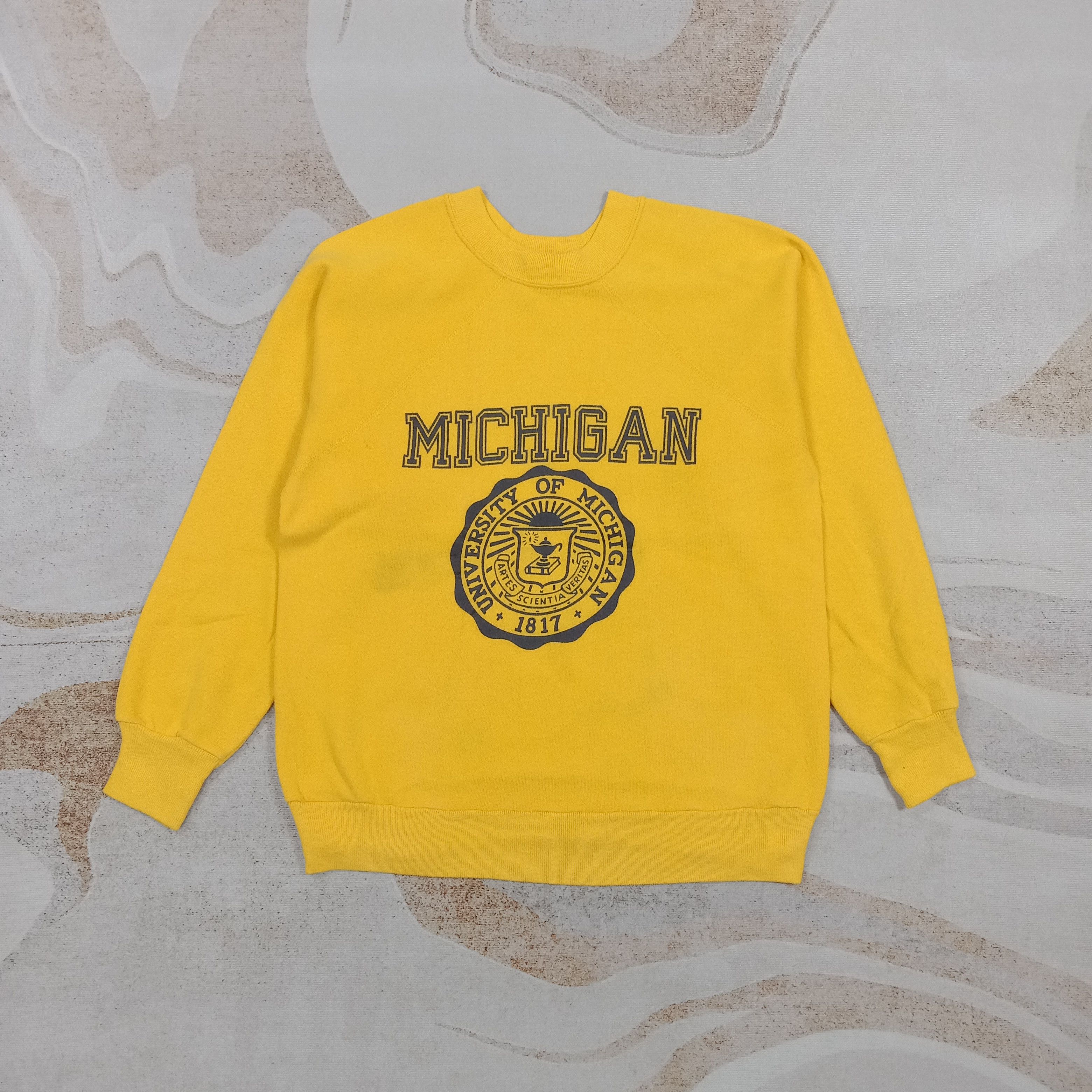Vintage University of Michigan American 90's Sweatshirt C292N27 Size US S / EU 44-46 / 1 - 1 Thumbnail