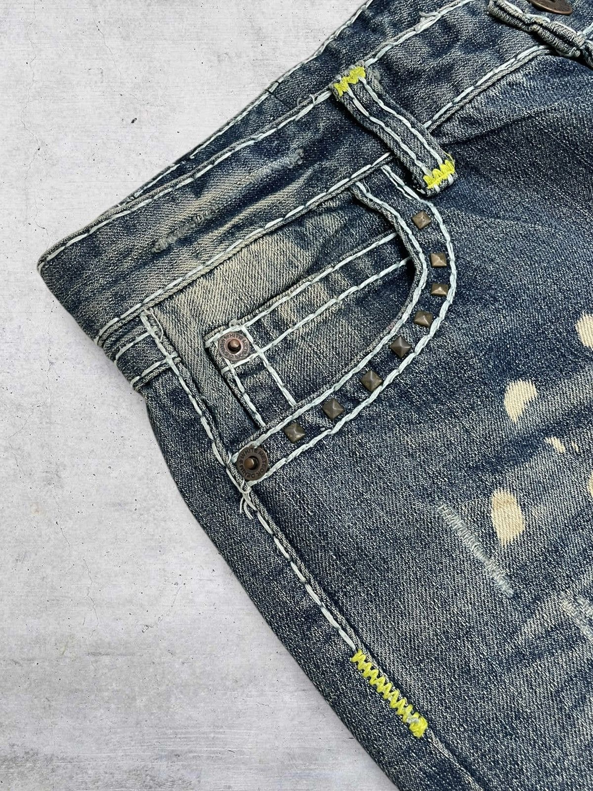 Tornado Mart WHITE METEOR 1990S JAPAN DESIGNER FLARED DISTRESSED DENIM Size US 32 / EU 48 - 9 Thumbnail