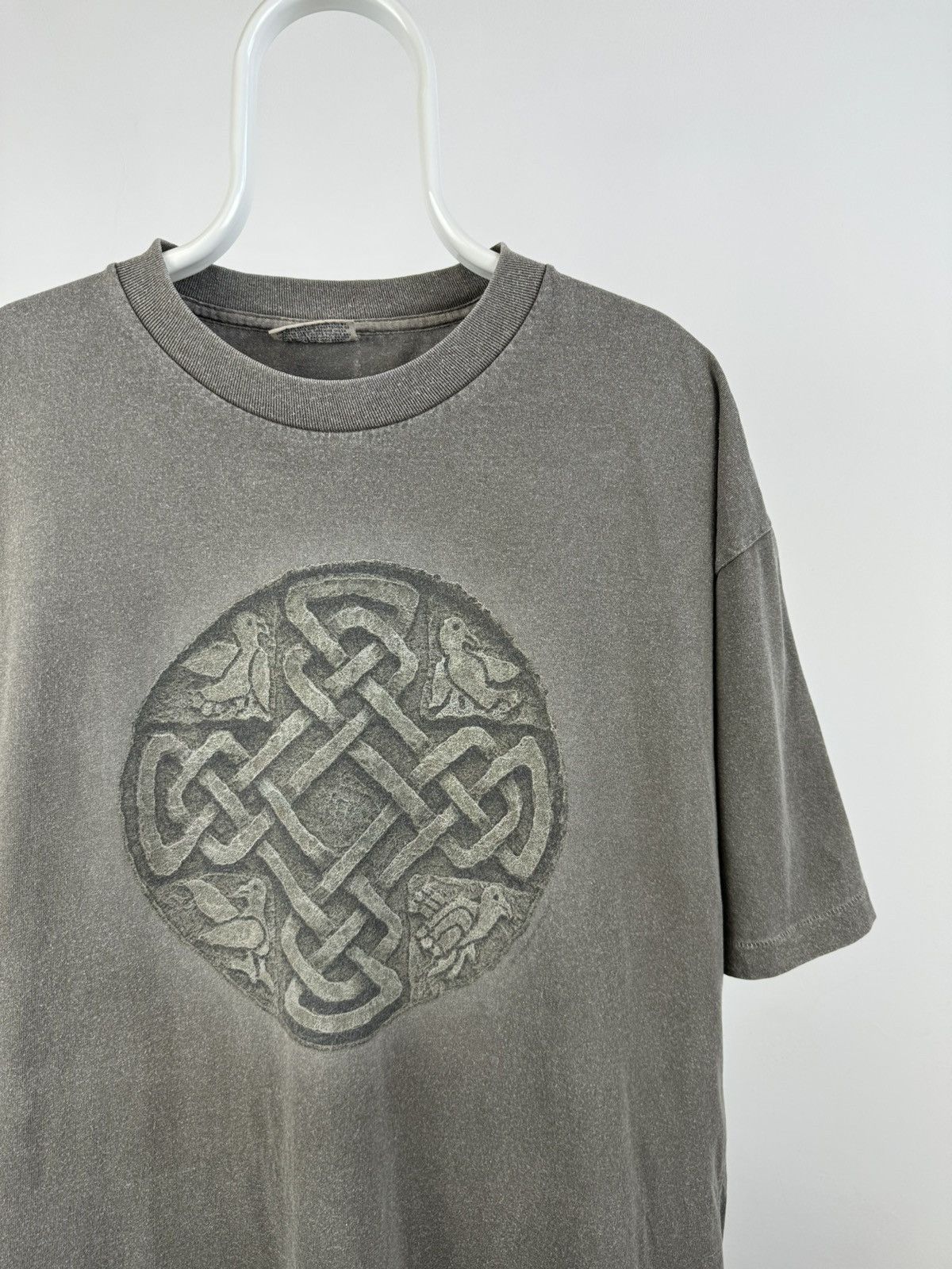 Vintage Vintage Celtic Cross Big Logo Faded Tee Size US XL / EU 56 / 4 - 2 Thumbnail