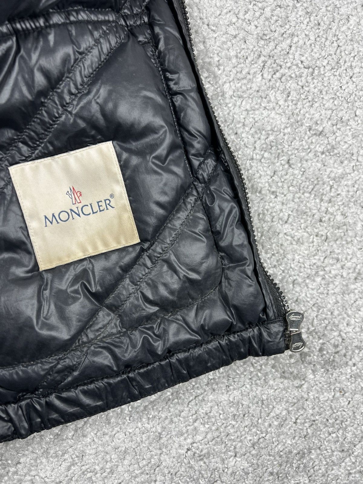 Moncler Moncler Hossegor Black Down Vest Size S Size US S / EU 44-46 / 1 - 7 Thumbnail
