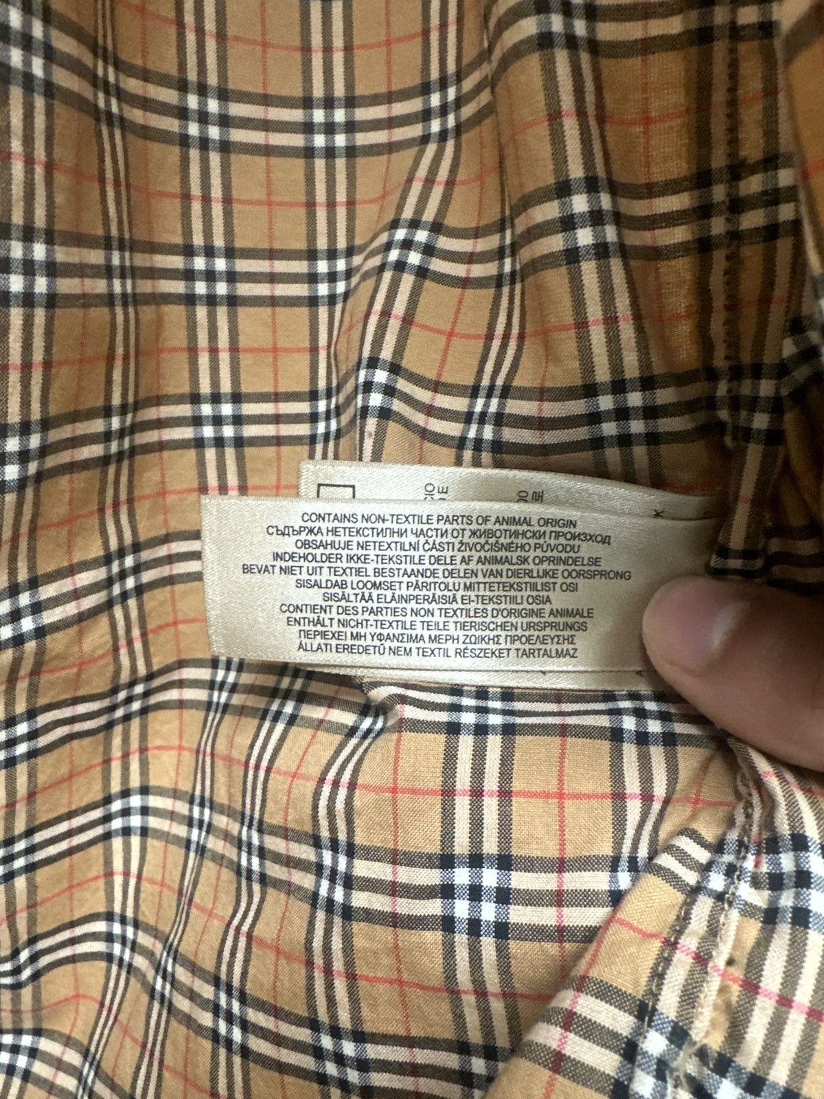 Burberry Classic Burberry Checked Button Down Polo Size US S / EU 44-46 / 1 - 4 Thumbnail