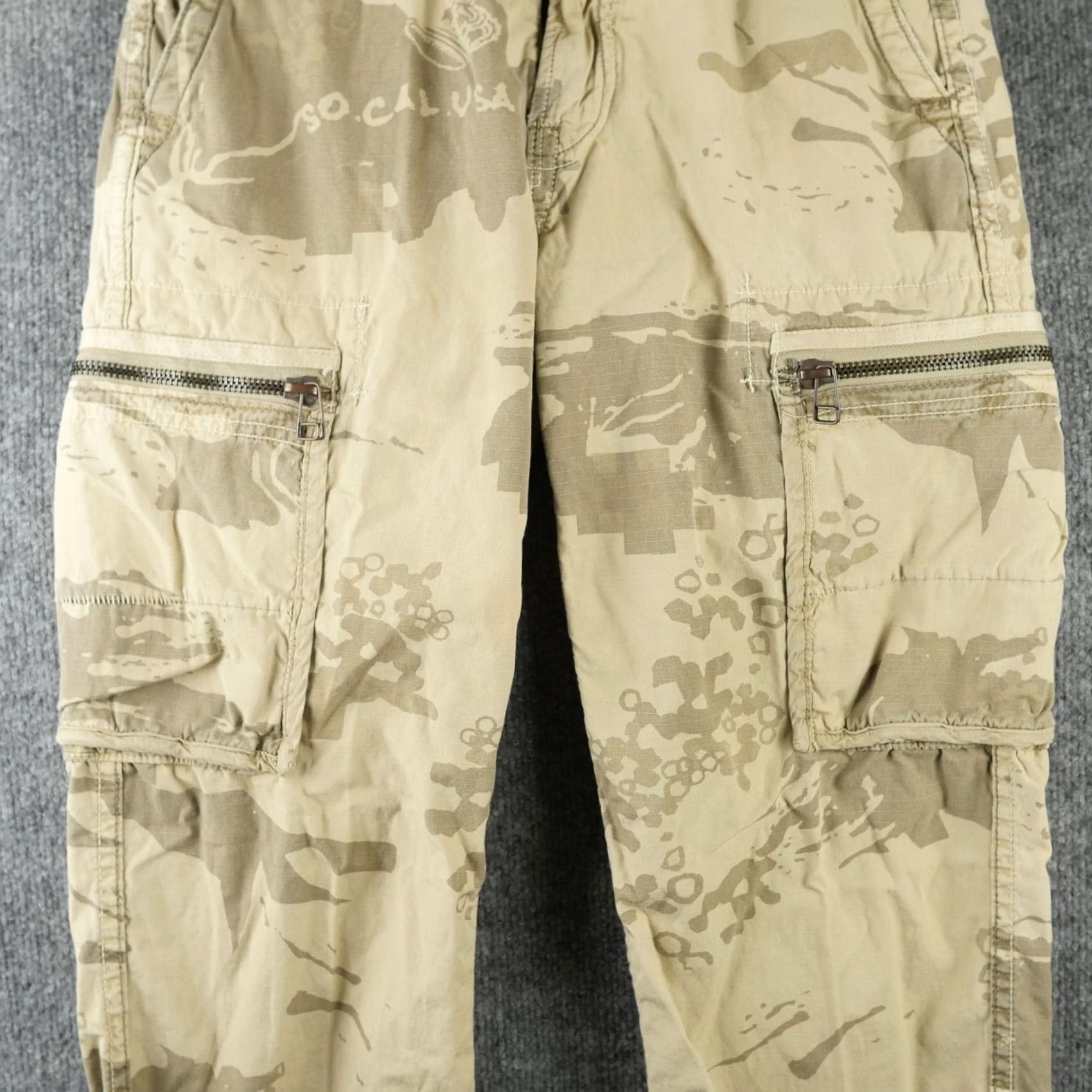 Vintage Y2K Vintage Z-Brand Cargo Pants Mens 30x32 Beige Camo Canvas Front Pockets Relaxed Straight Pants Mens Cargo Pants Beige Camouflage 30x32 Size US 30 / EU 46 - 4 Thumbnail