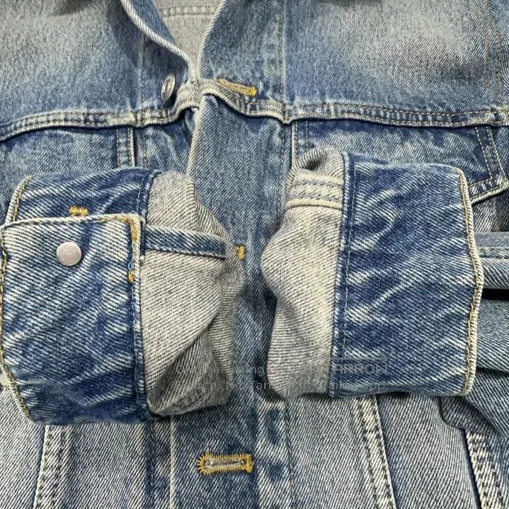Balenciaga Balenciaga Casual Fashion Solid Color Denim Jacket. Size US L / EU 52-54 / 3 - 5 Thumbnail