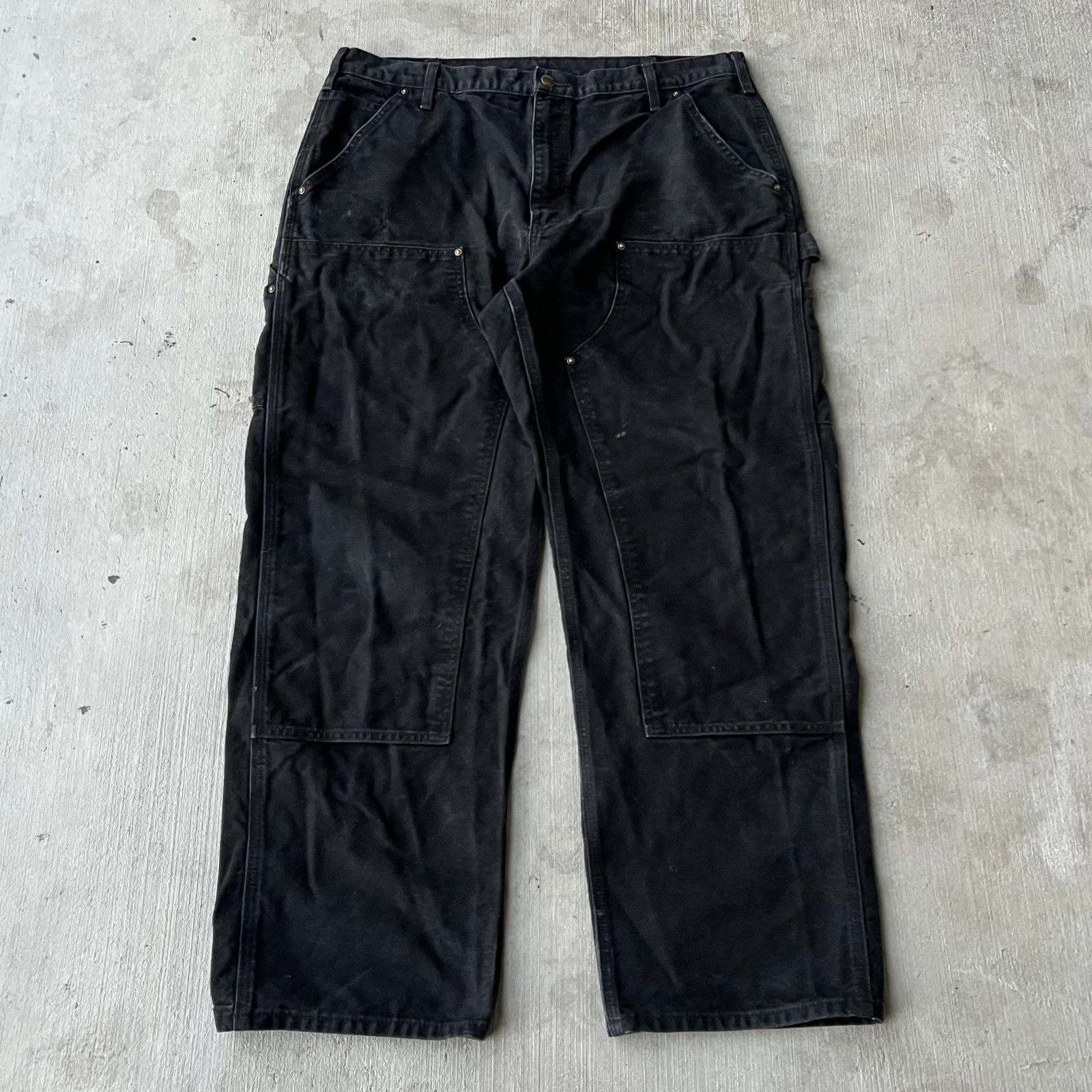 Vintage Y2K Carhartt black double knee work carpenter pants
