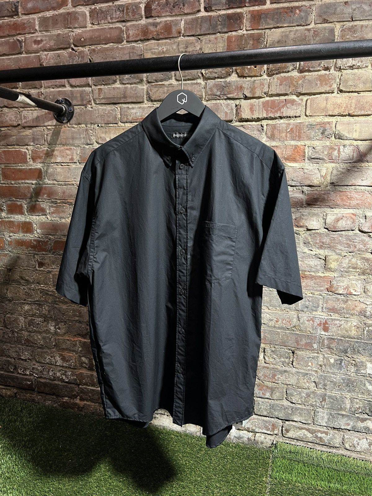 Balenciaga Balenciaga Tape Logo Button Up Size US L / EU 52-54 / 3 - 2 Thumbnail