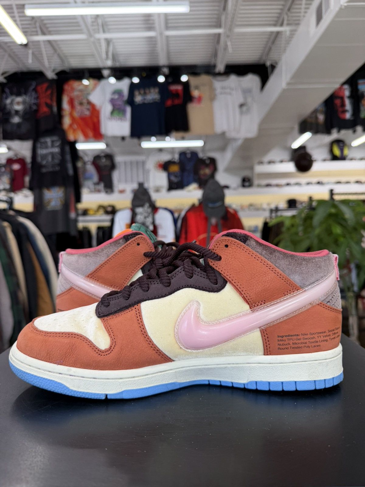 Nike × Social Status Nike Dunk Mid Social Status Chocolate Milk Size 9 (2021) Size US 9 / EU 42 - 5 Thumbnail