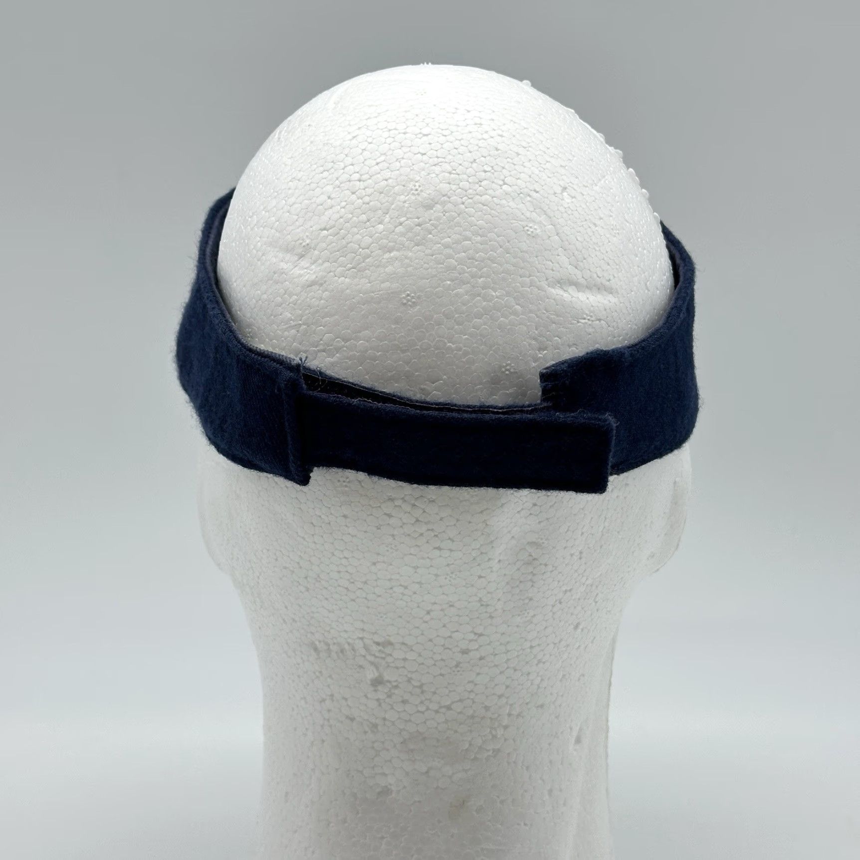 Nike VINTAGE Nike Team Hat Cap Strap Back Adjustable Visor Blue Wool Football Logo Mens One Size Blue Nike Hat 90s Retro Logo Size ONE SIZE - 5 Thumbnail