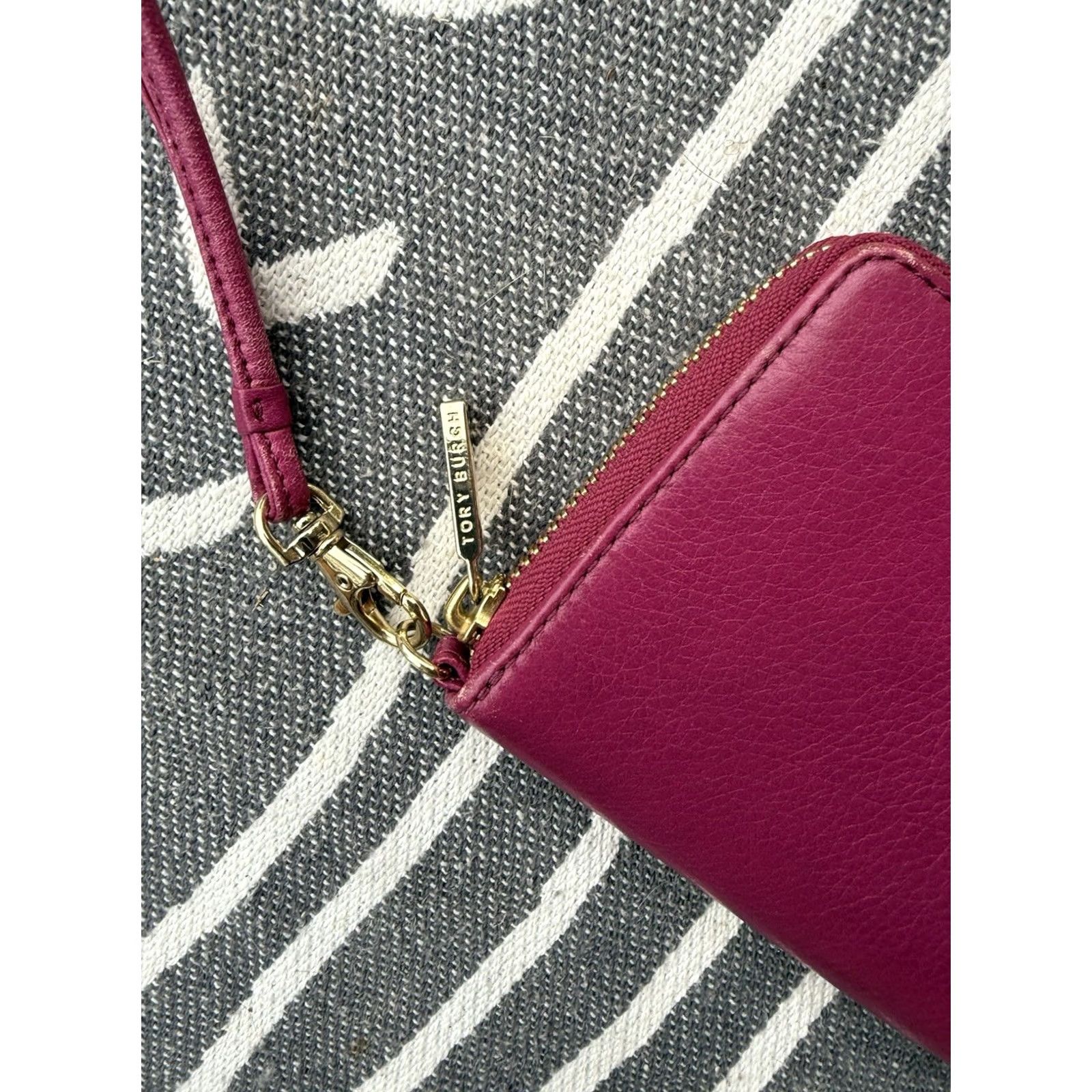 Tory Burch VINTAGE? No. Size ONE SIZE - 3 Thumbnail