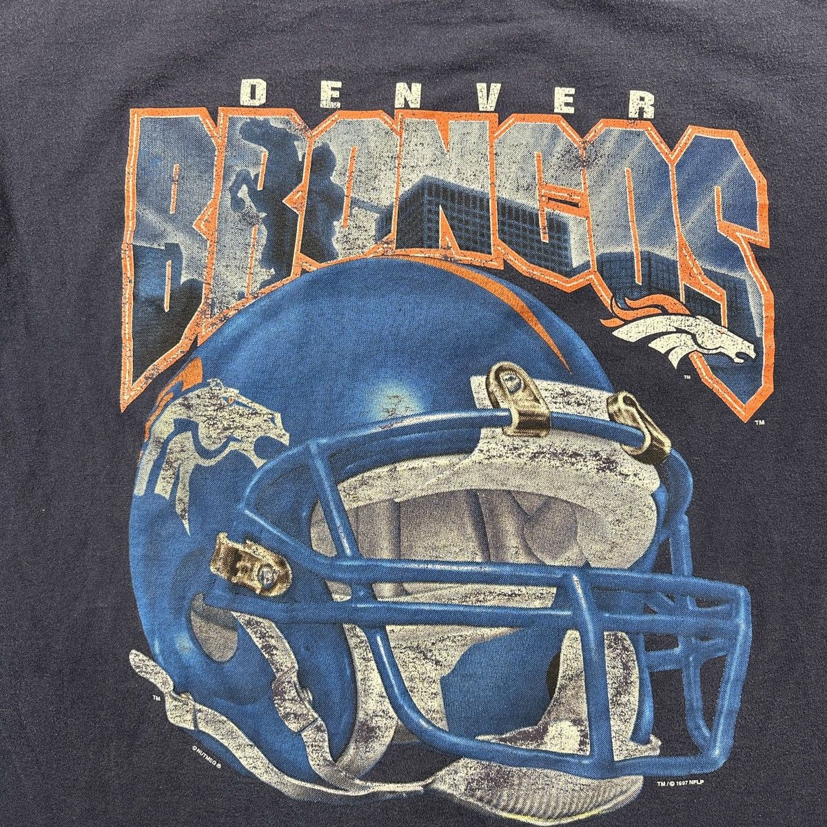 NFL × Vintage Vintage 90s Denver Broncos big logo print T Shirt Size US L / EU 52-54 / 3 - 5 Thumbnail