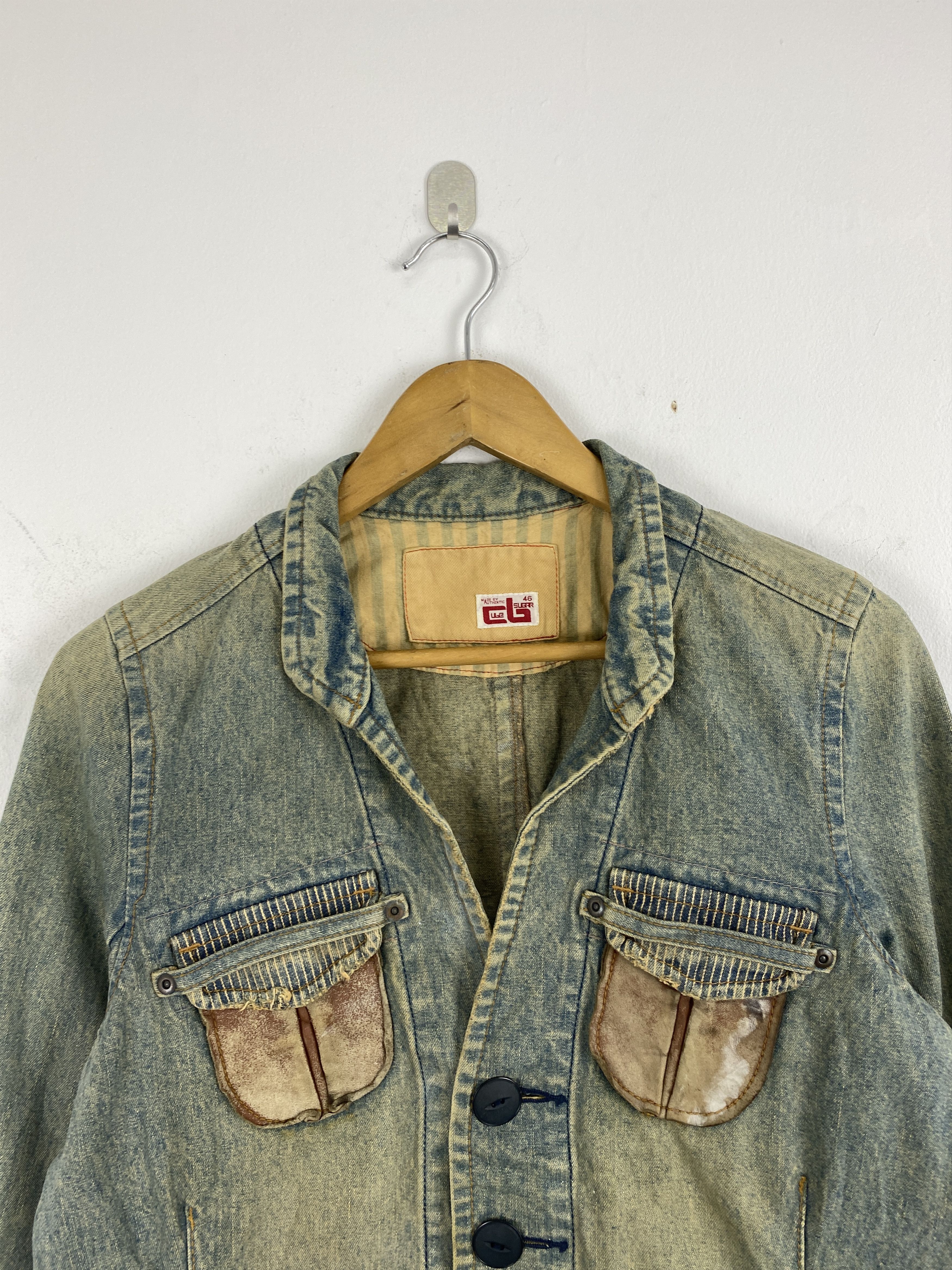 Japanese Brand Vintage Cube Sugar Multi Pocket Button Up Denim Jacket J2006 Size US S / EU 44-46 / 1 - 2 Thumbnail