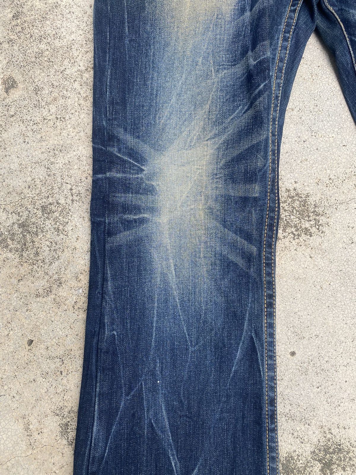 If Six Was Nine × Le Grande Bleu (L.G.B.) Flare Jeans Red Papper Clawmark Studded Cross Bootcut Size US 30 / EU 46 - 7 Thumbnail