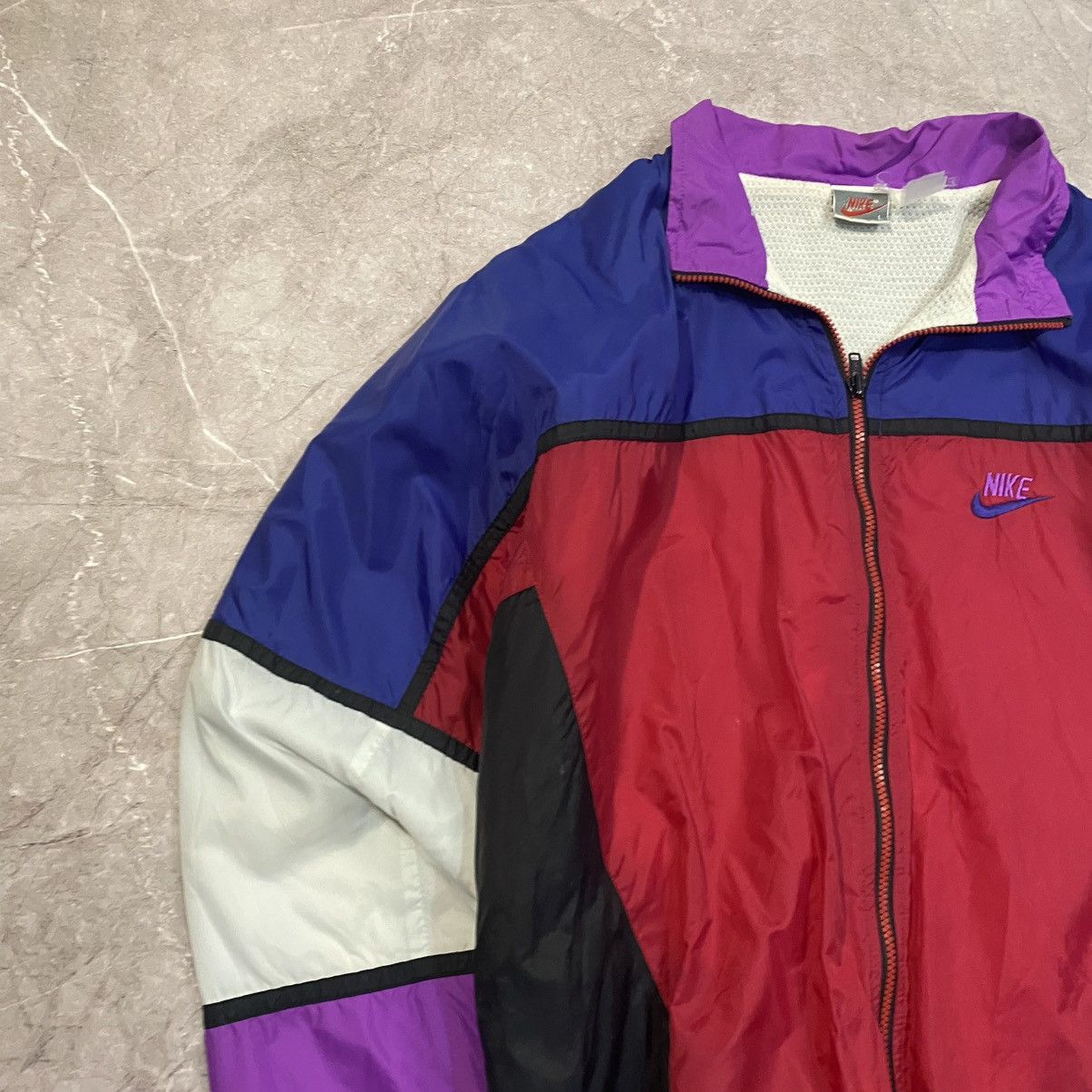 Nike VINTAGE NIKE NYLON LIGHT JACKET USA 90S Size US L / EU 52-54 / 3 - 3 Thumbnail