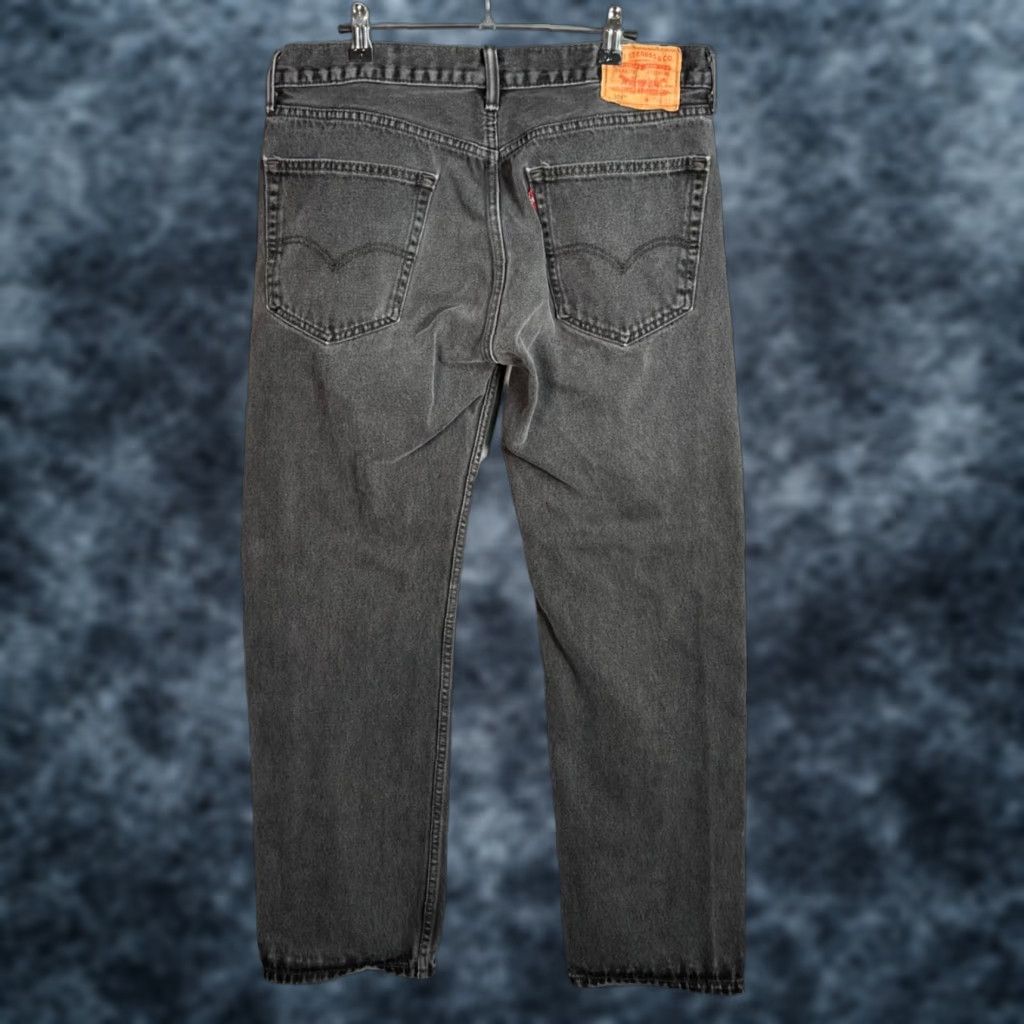 Levi's Levi's 505 Jeans Mens 36x32 Black Cotton Denim Straight Fit 5-Pocket Regular Rise Mid Vintage No N/A Size US 36 / EU 52 - 1 Thumbnail