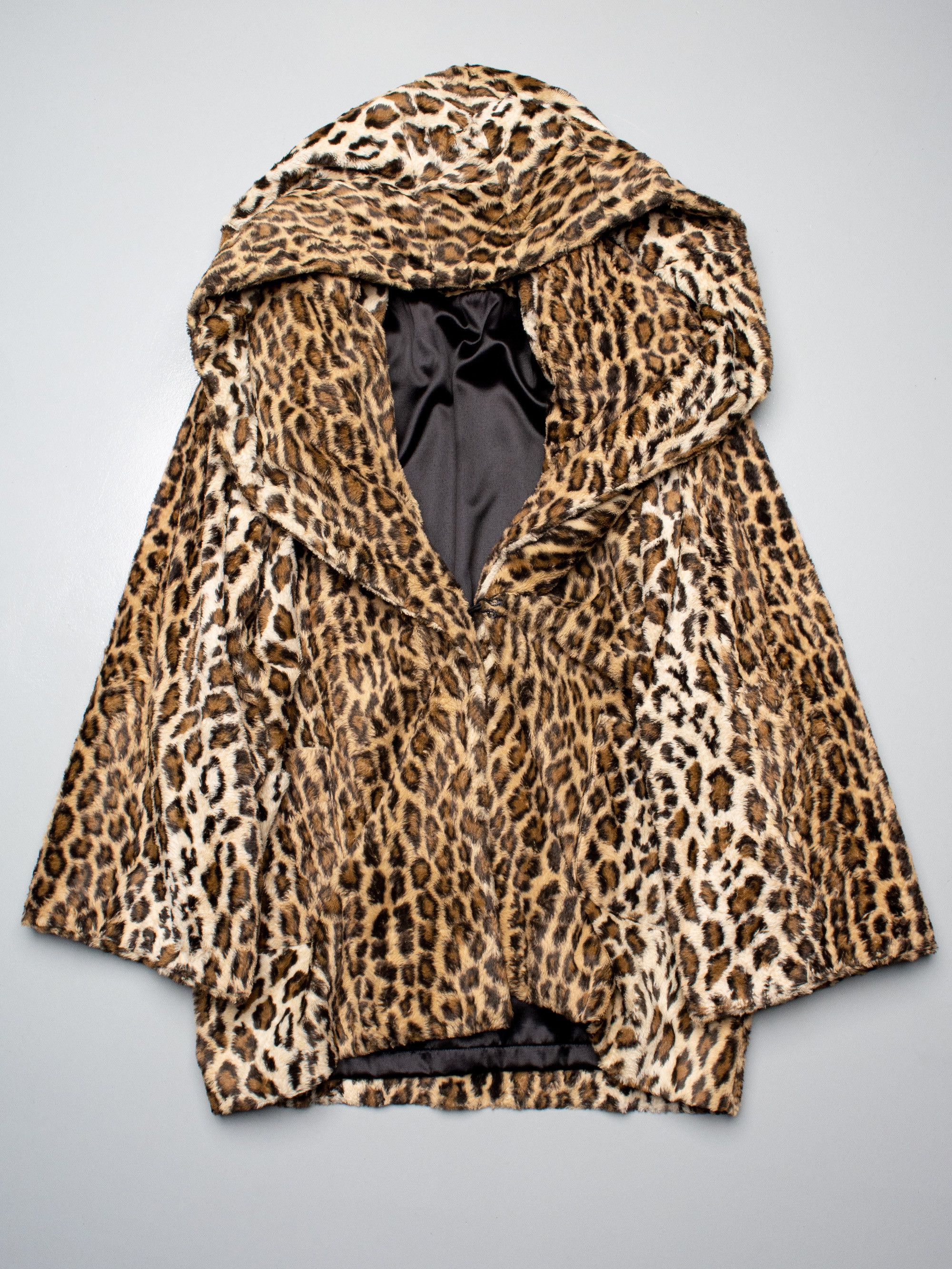 Norma Kamali OMO Norma Kamali - (vintage) - leopard faux fur coat Size M / US 6-8 / IT 42-44 - 1 Thumbnail