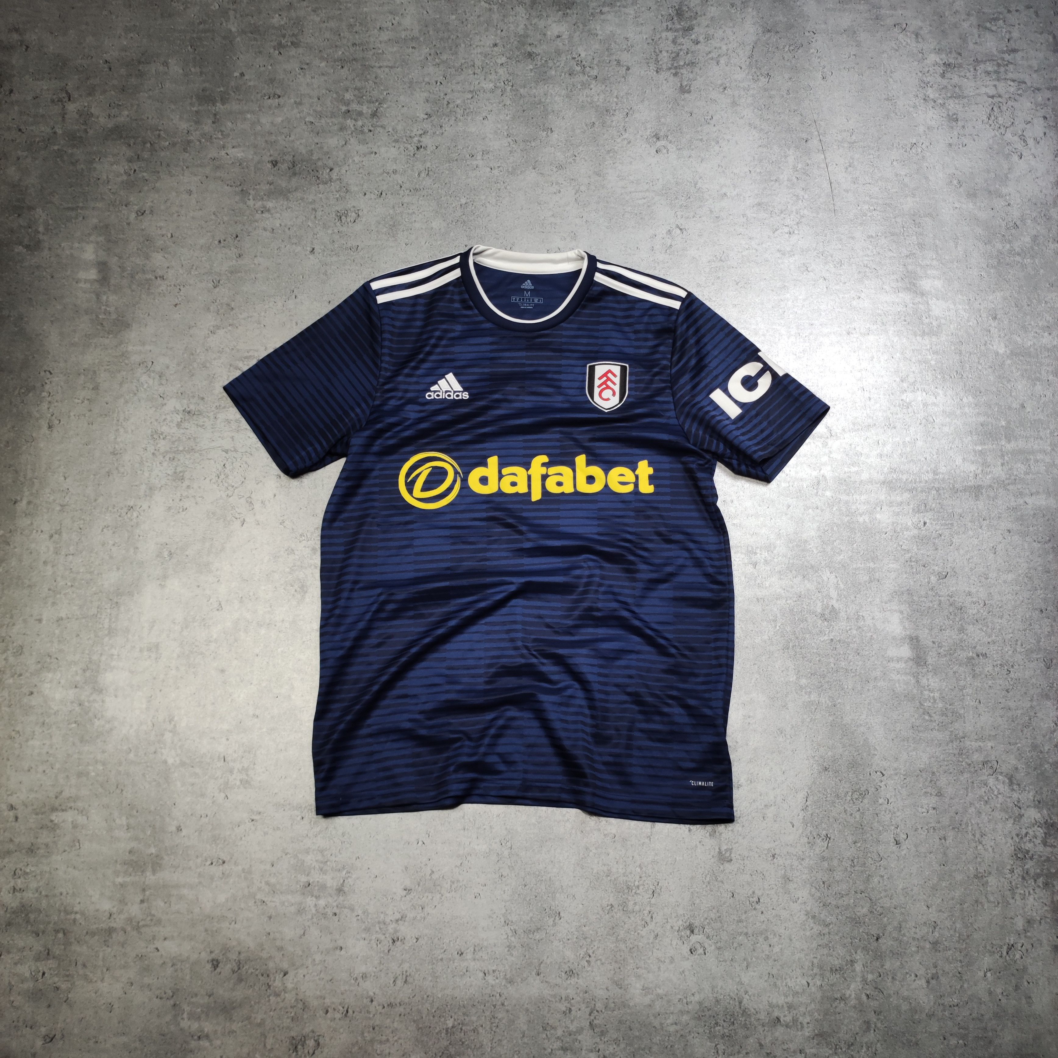 Adidas RARE Adidas x Fulham FC 2018 Away Football Jersey Size US M / EU 48-50 / 2 - 1 Thumbnail
